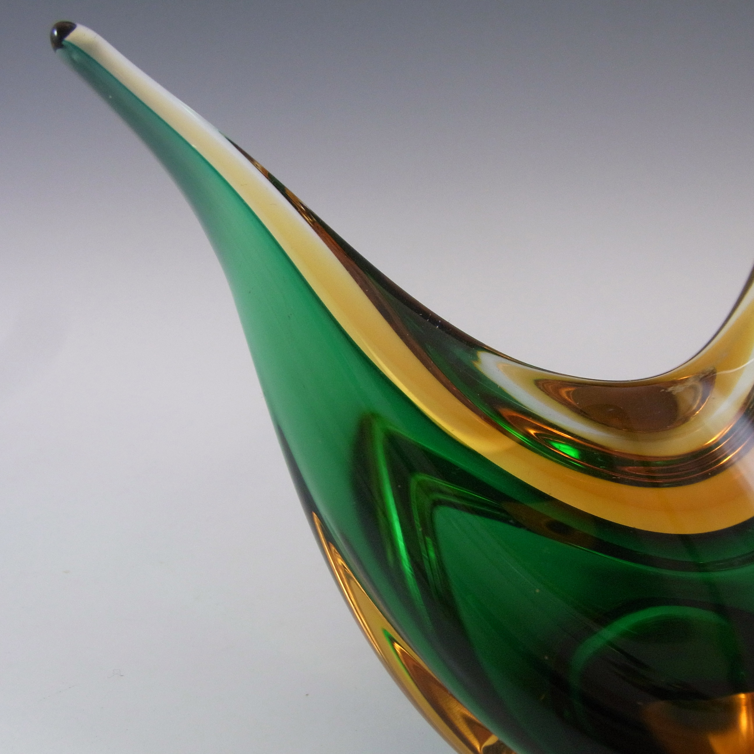 (image for) Murano Vintage Green & Amber Sommerso Glass Swan Figurine - Click Image to Close