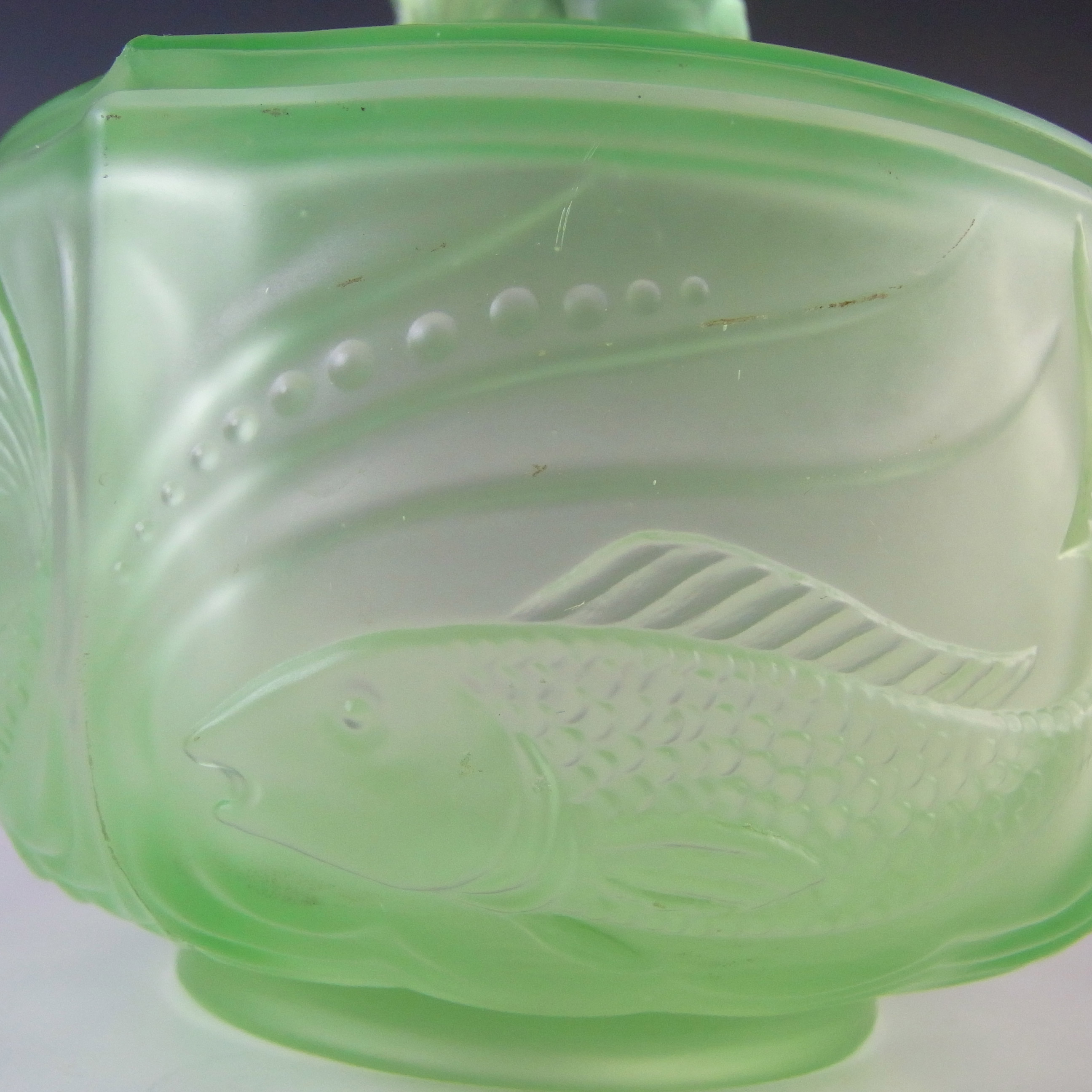 (image for) Walther & Söhne Art Deco Uranium Green Glass 'Nymphen' Trinket Bowl Large - Click Image to Close