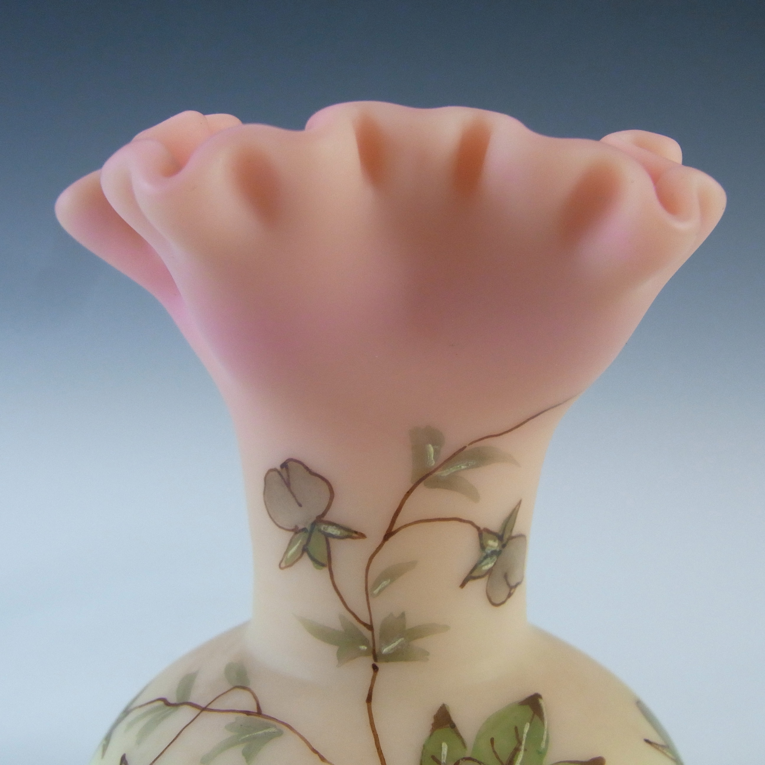 (image for) Thomas Webb Victorian Burmese Uranium Floral Glass Vase - Click Image to Close