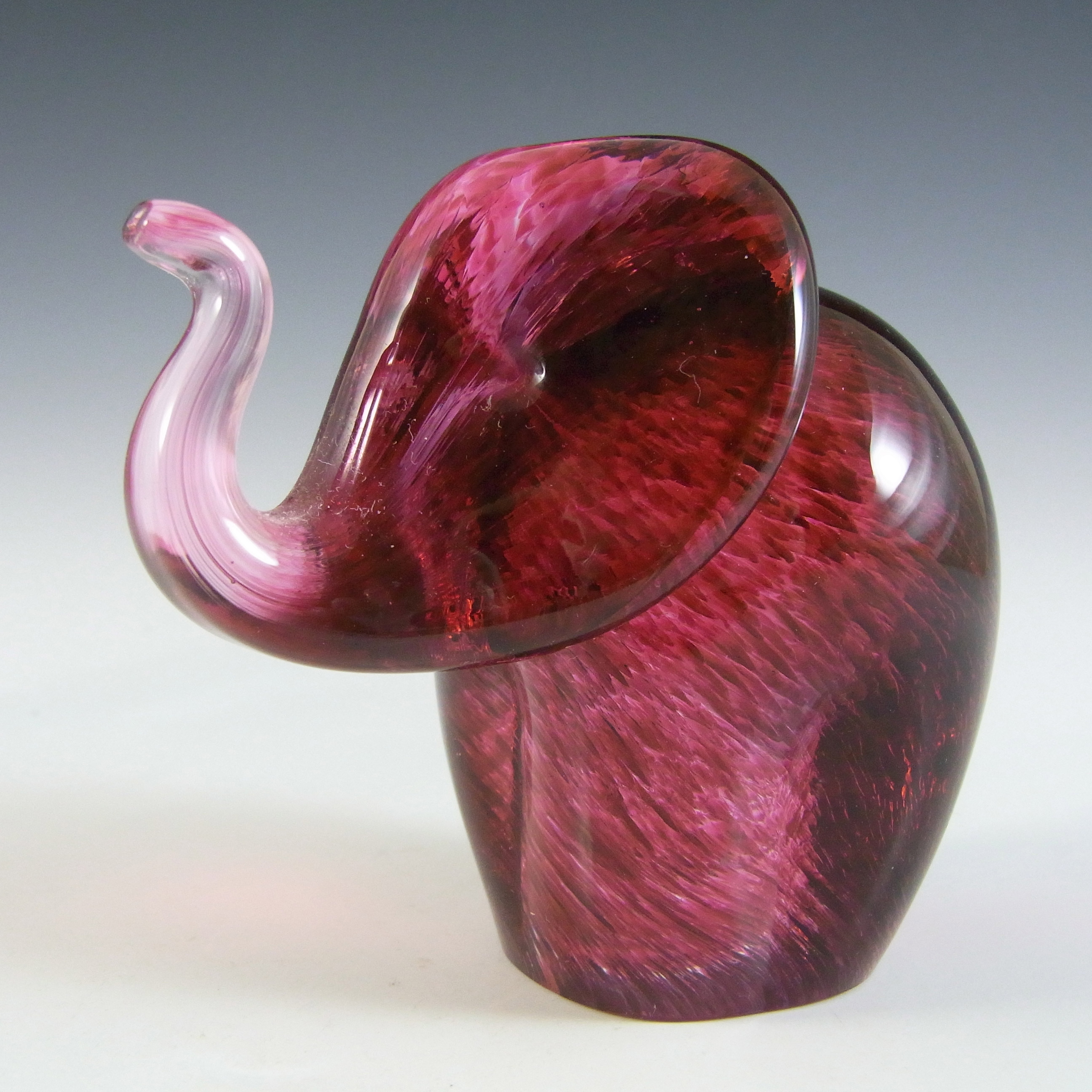 (image for) MARKED Wedgwood Speckled Pink Glass Elephant Paperweight RSW405 - Click Image to Close