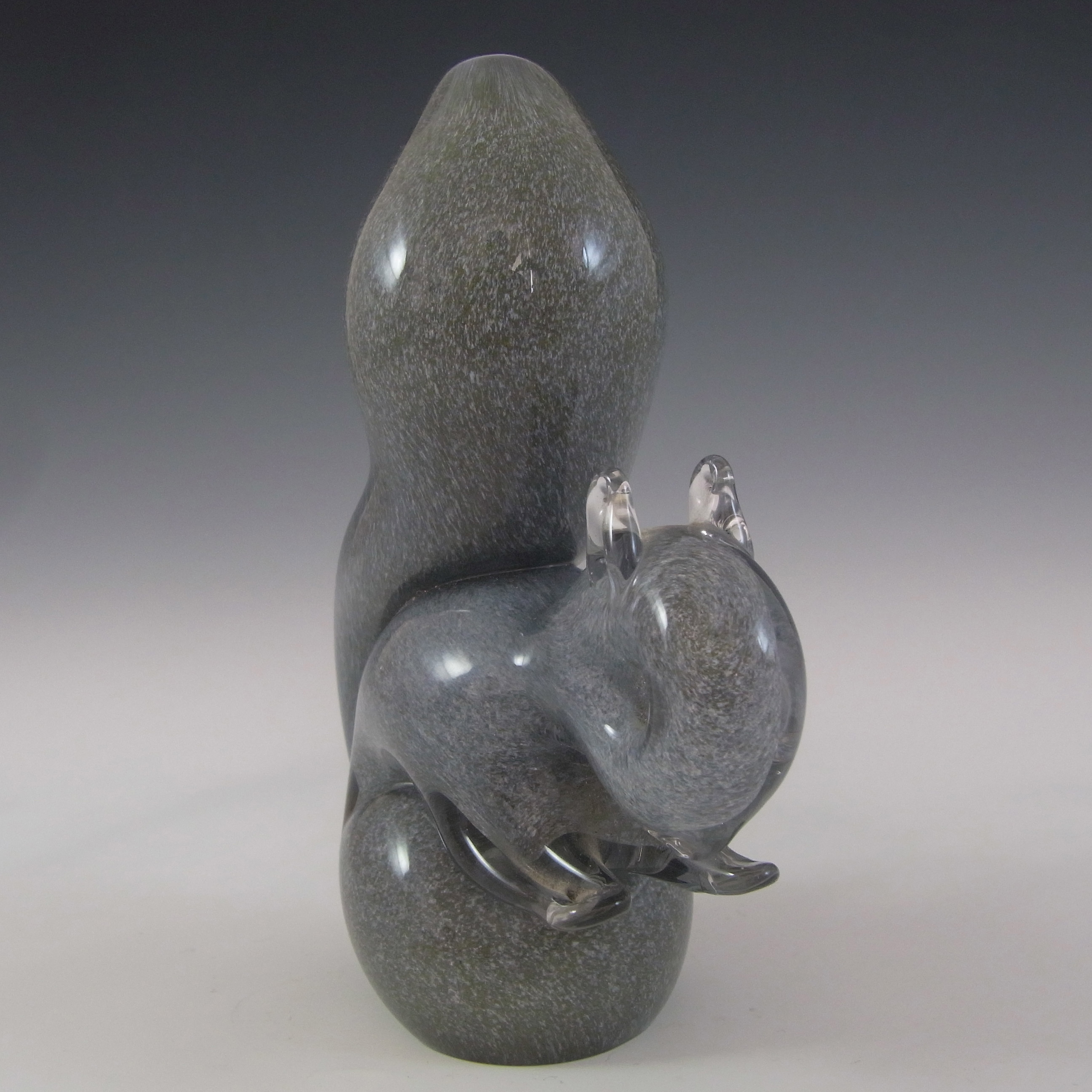 (image for) Wedgwood Speckled Grey Glass Squirrel Paperweight RSW410 - Marked - Click Image to Close