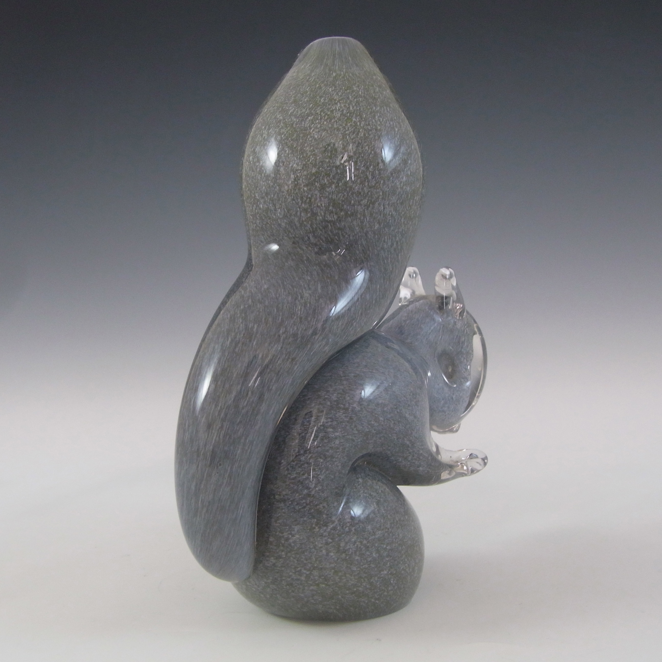 (image for) Wedgwood Speckled Grey Glass Squirrel Paperweight RSW410 - Marked - Click Image to Close