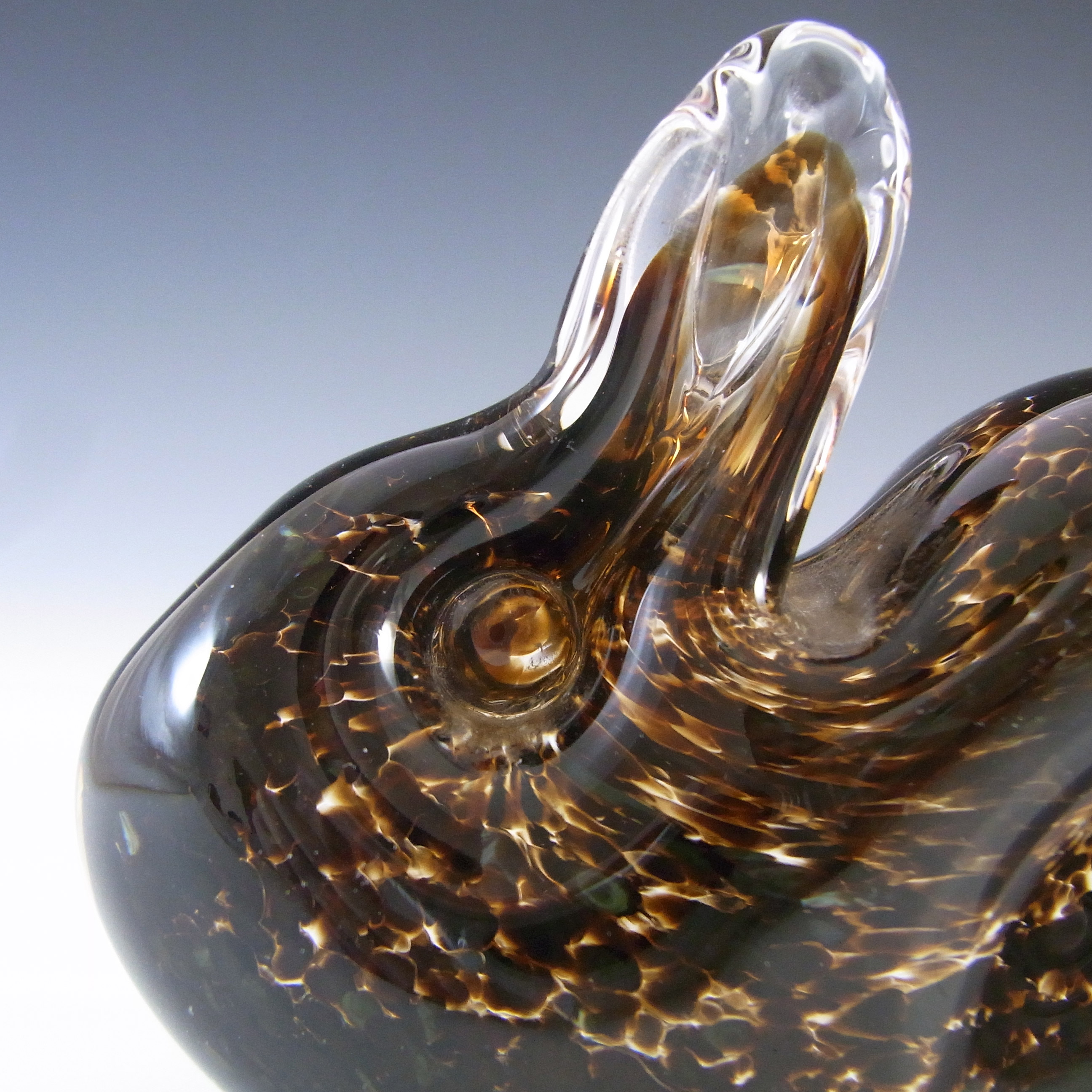 (image for) MARKED Wedgwood Speckled Brown Glass Rabbit RSW422 - Click Image to Close