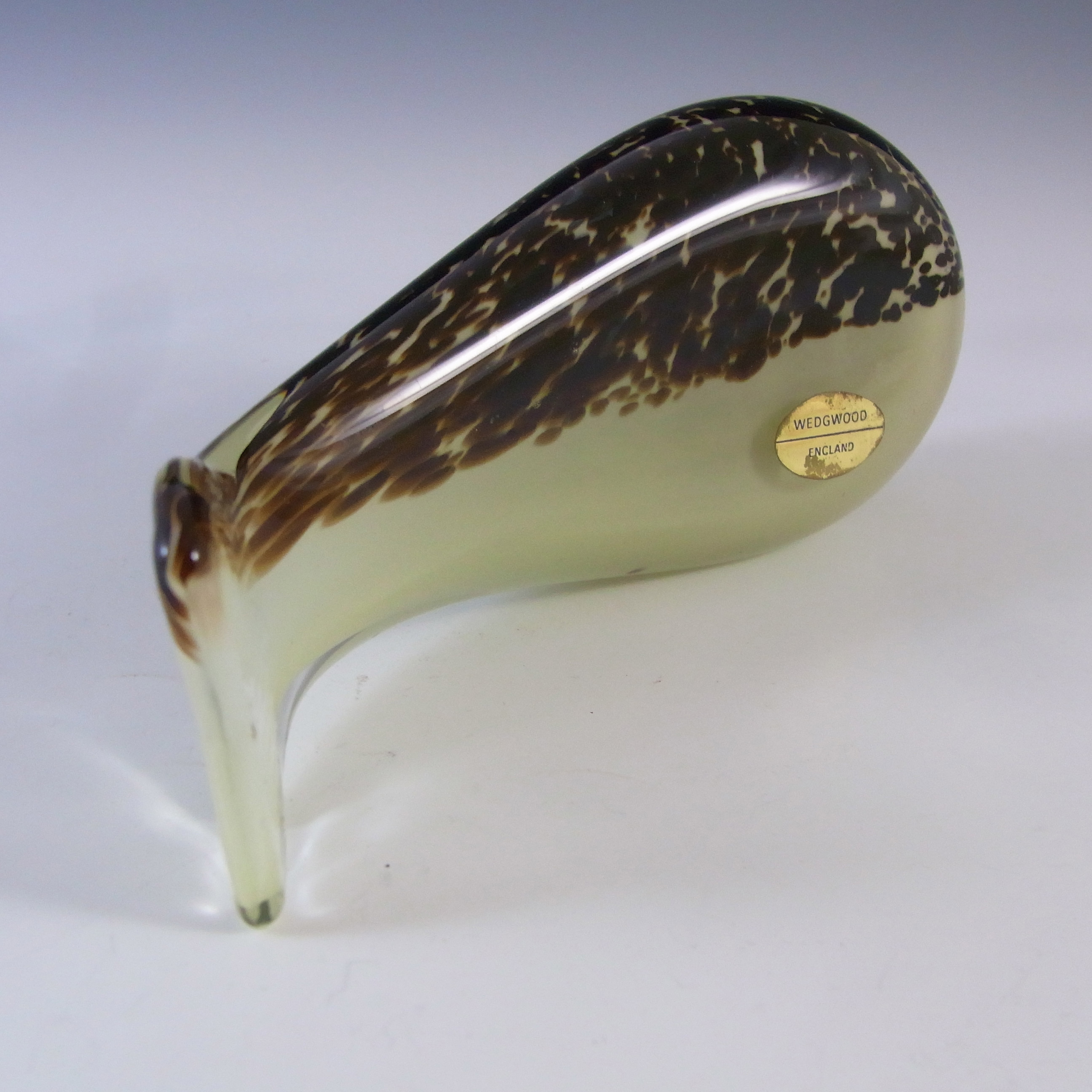 (image for) Wedgwood Cream & Brown Glass Fish Sculpture RSW74 - Marked - Click Image to Close