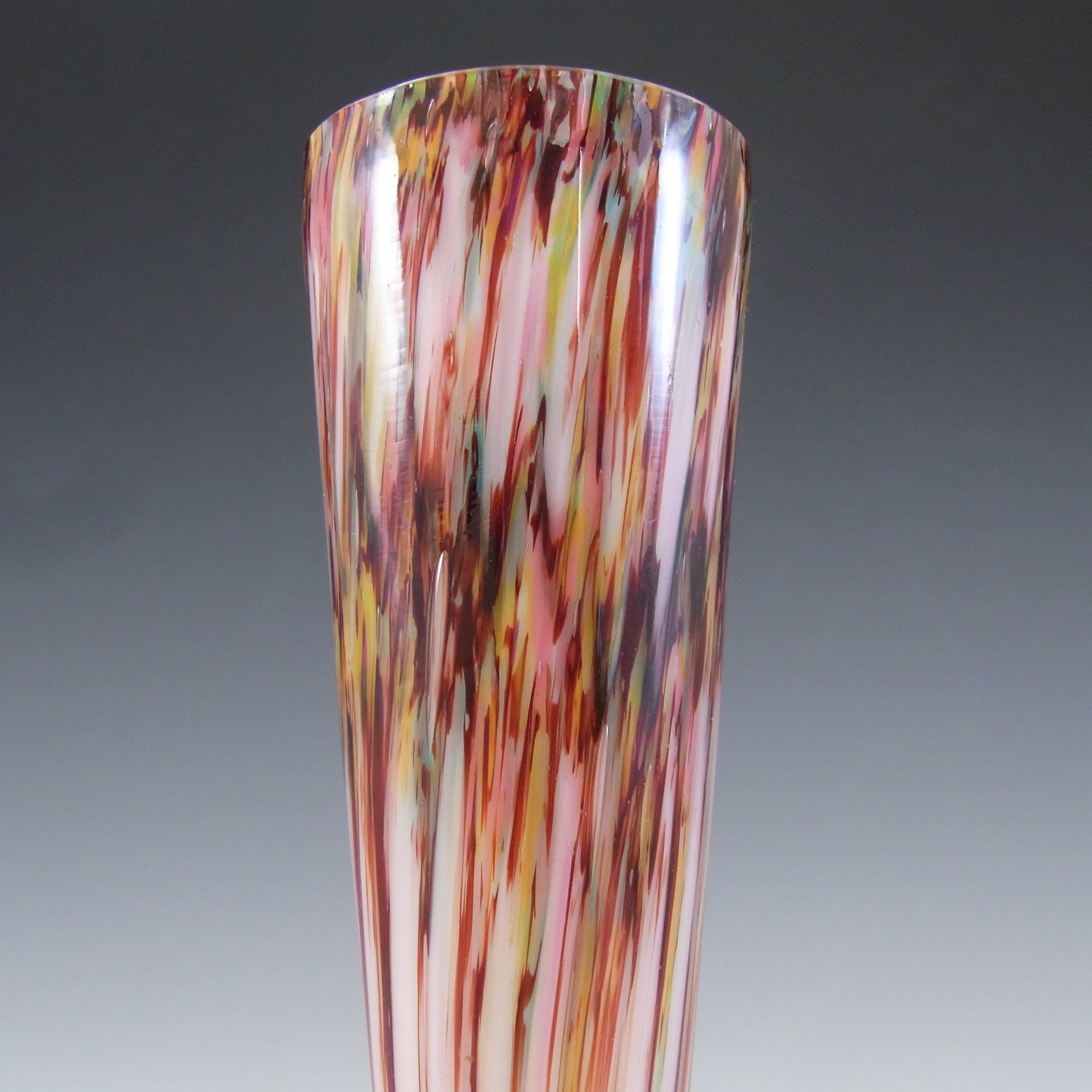 Welz Czech / Bohemian Honeycomb Spatter Glass Vase - Click Image to Close