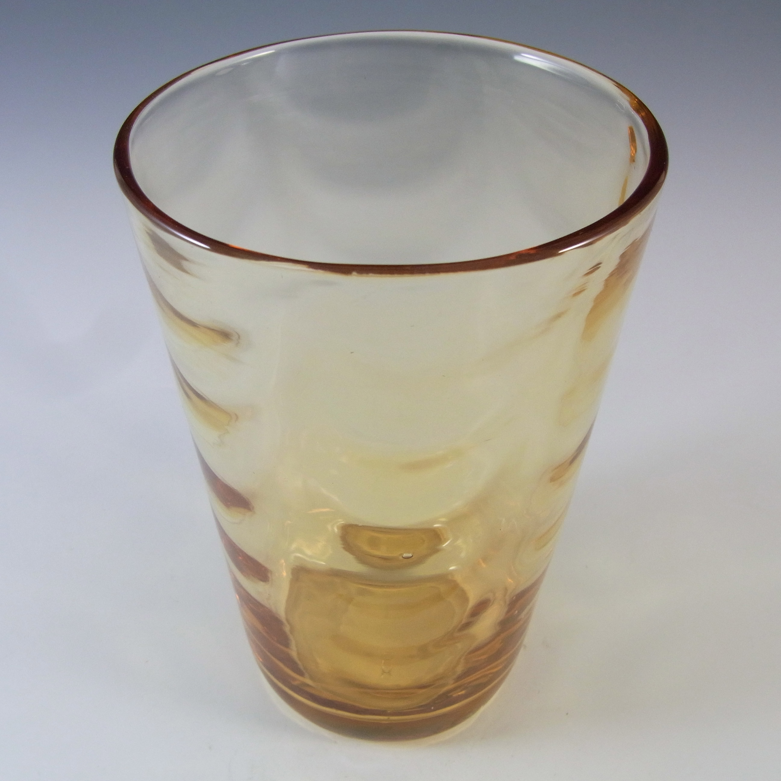 Whitefriars #8473 Marriott Powell Amber Glass 6" Wave Ribbed Vase - Click Image to Close