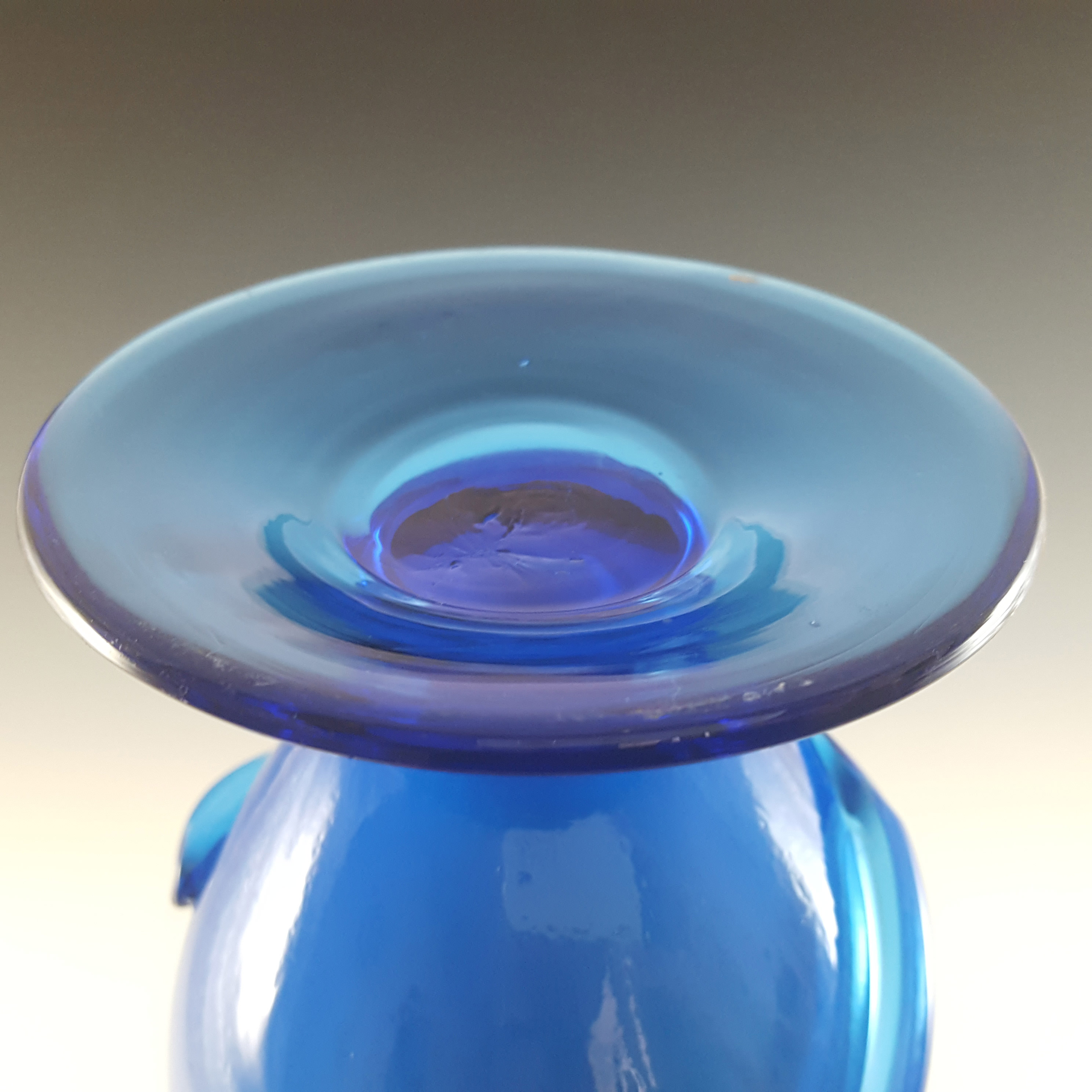 (image for) Cristalleria Fratelli Betti / Alrose Italian Empoli Glass Vase - Click Image to Close