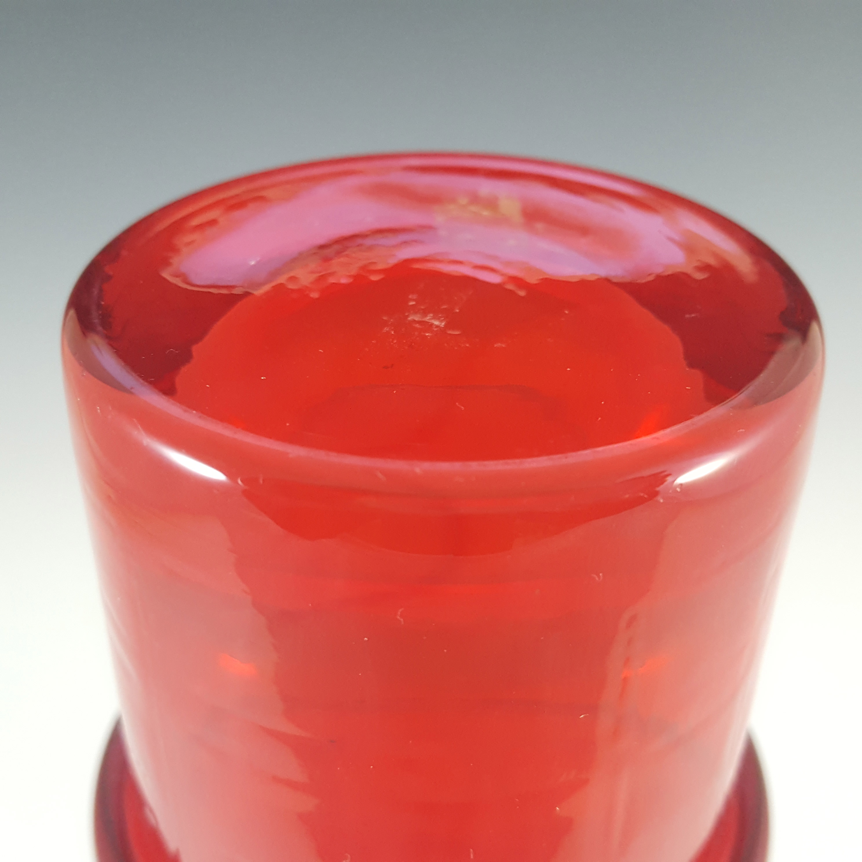 Alsterfors Scandinavian Vintage Red Glass Ribbed Vase - Click Image to Close