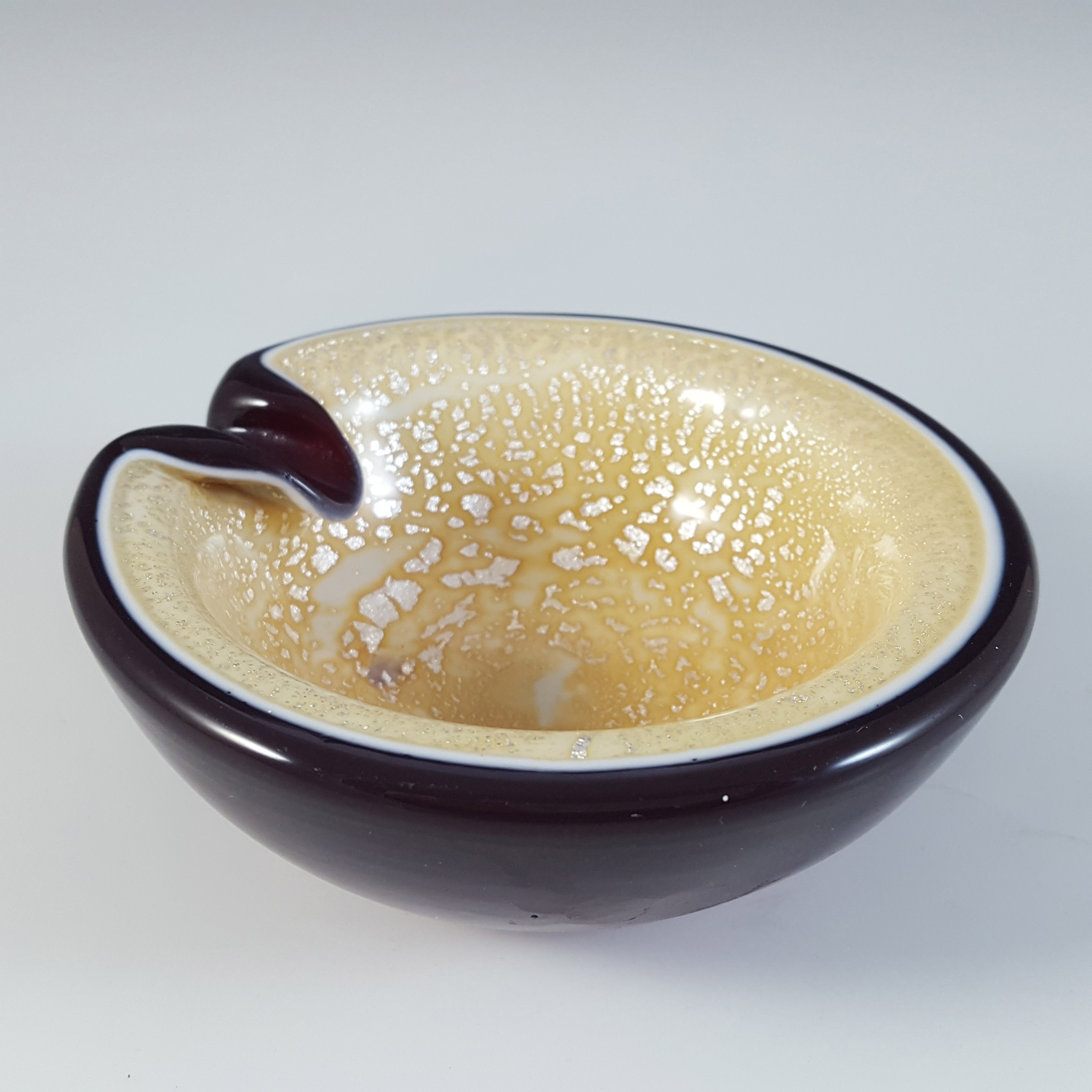 AVEM Murano Silver Leaf Cream, White & Red Glass Bowl - Click Image to Close