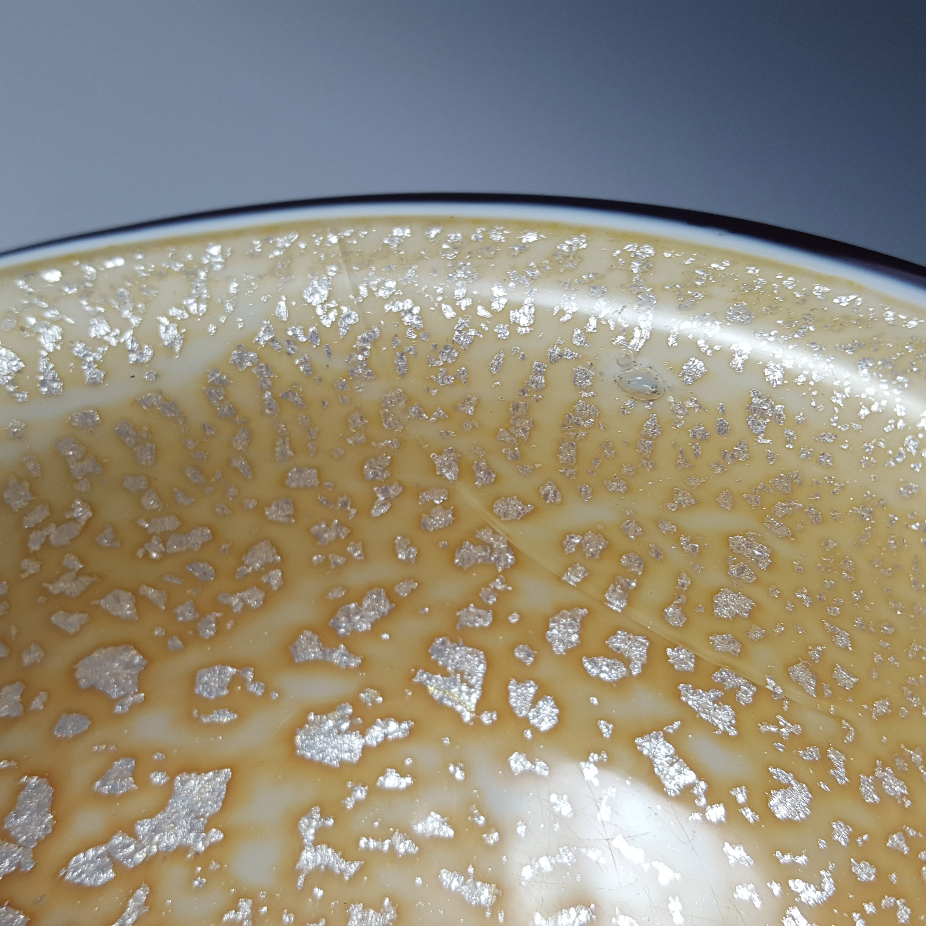 AVEM Murano Silver Leaf Cream, White & Red Glass Bowl - Click Image to Close