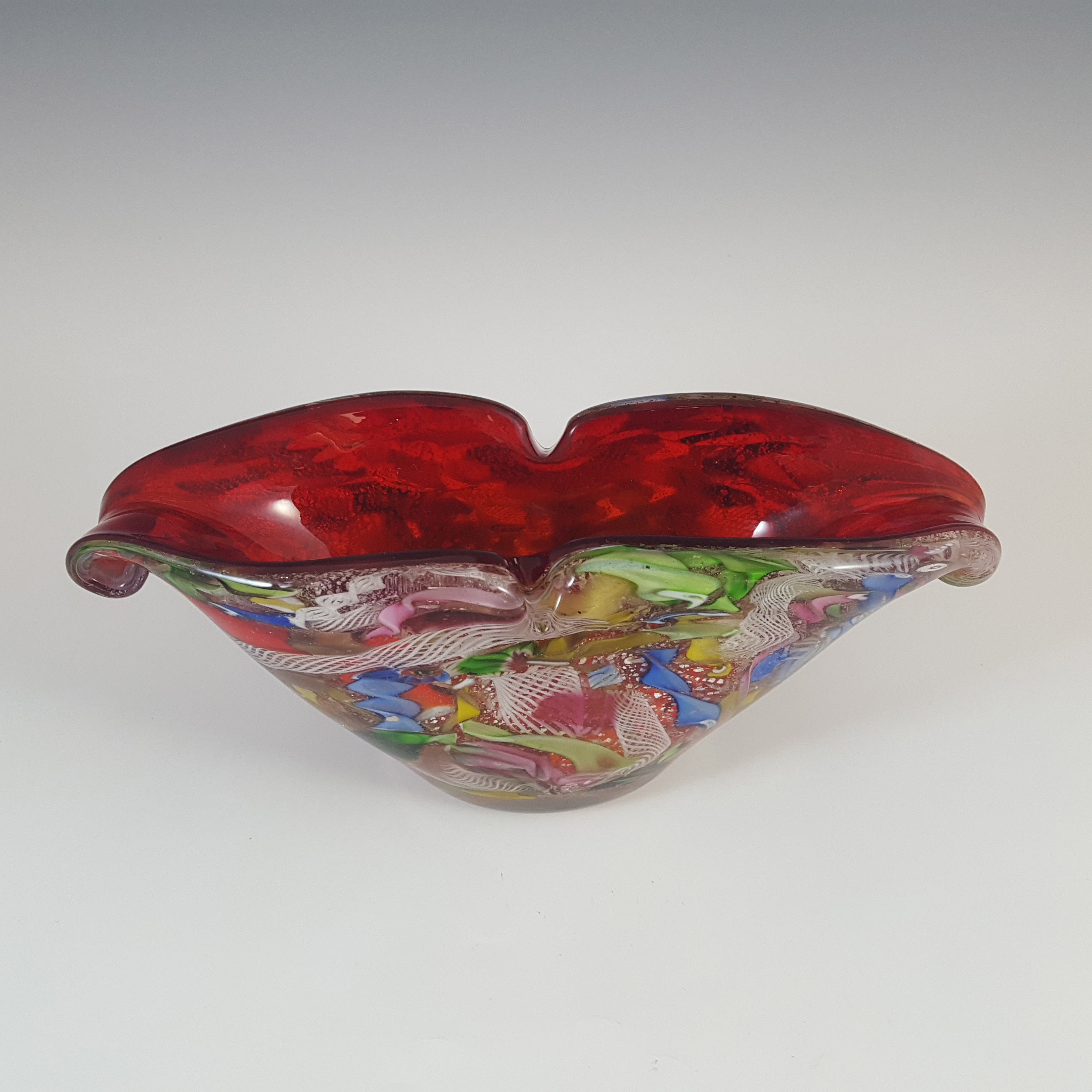 AVEM Large Murano Zanfirico Bizantino / Tutti Frutti Red Glass Vase - Click Image to Close