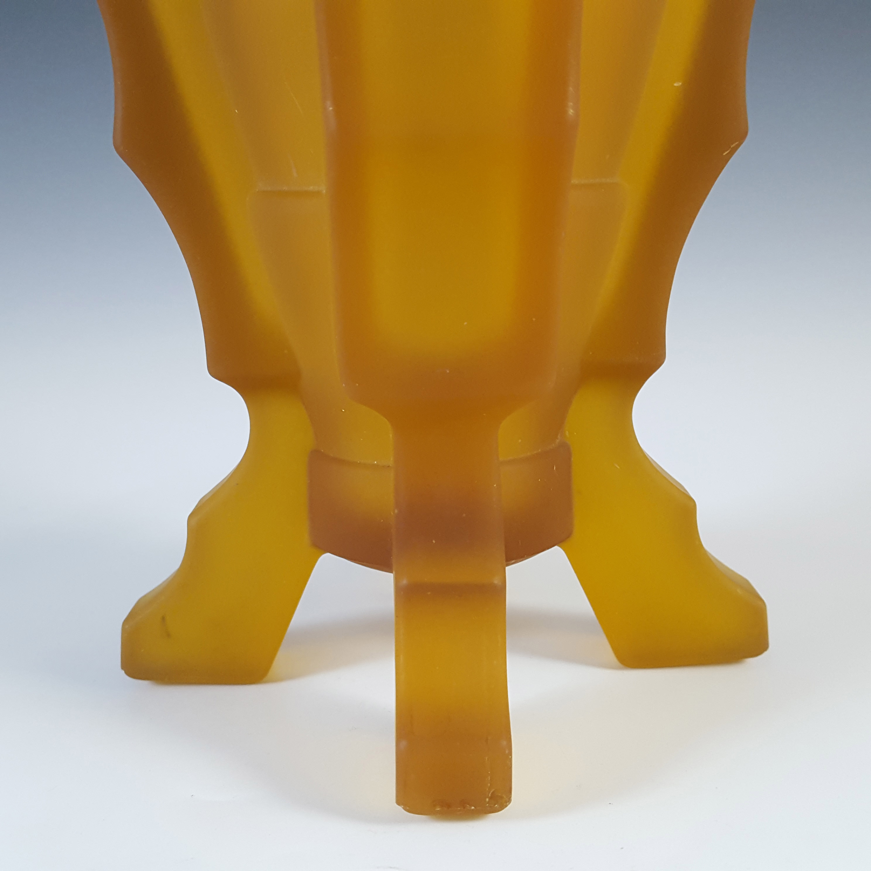 Bagley #3007 Art Deco 8.5" Vintage Amber Glass 'Bamboo' Vase - Click Image to Close