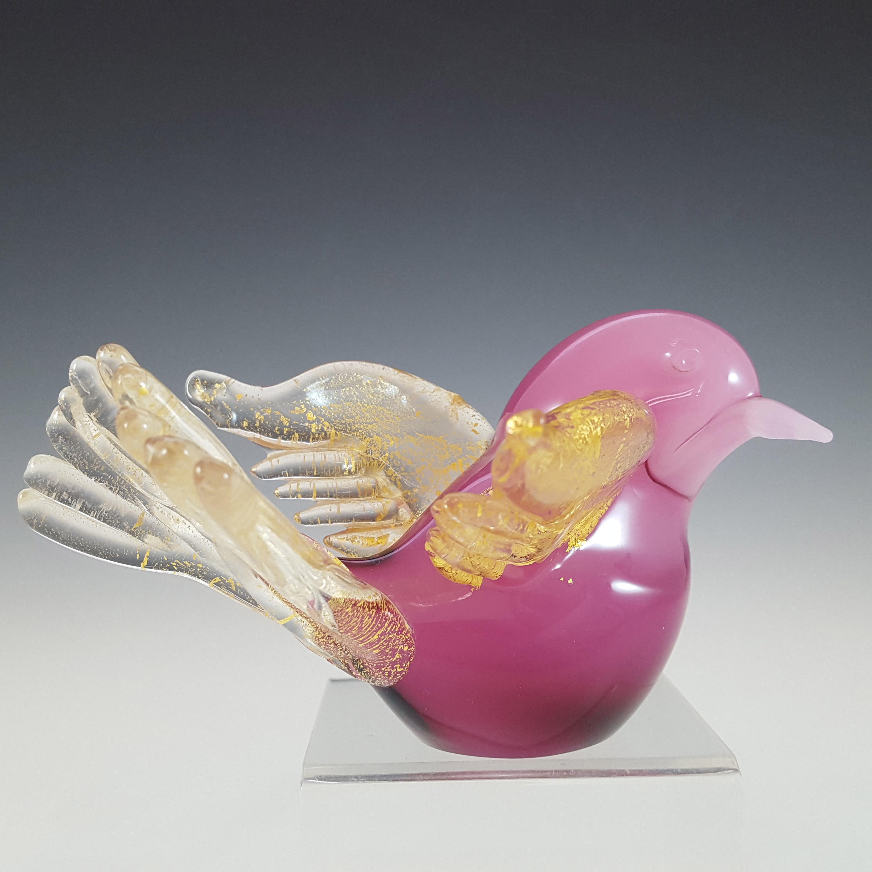 (image for) Murano Alabastro Pink & White Glass Gold Leaf Vintage Bird - Click Image to Close