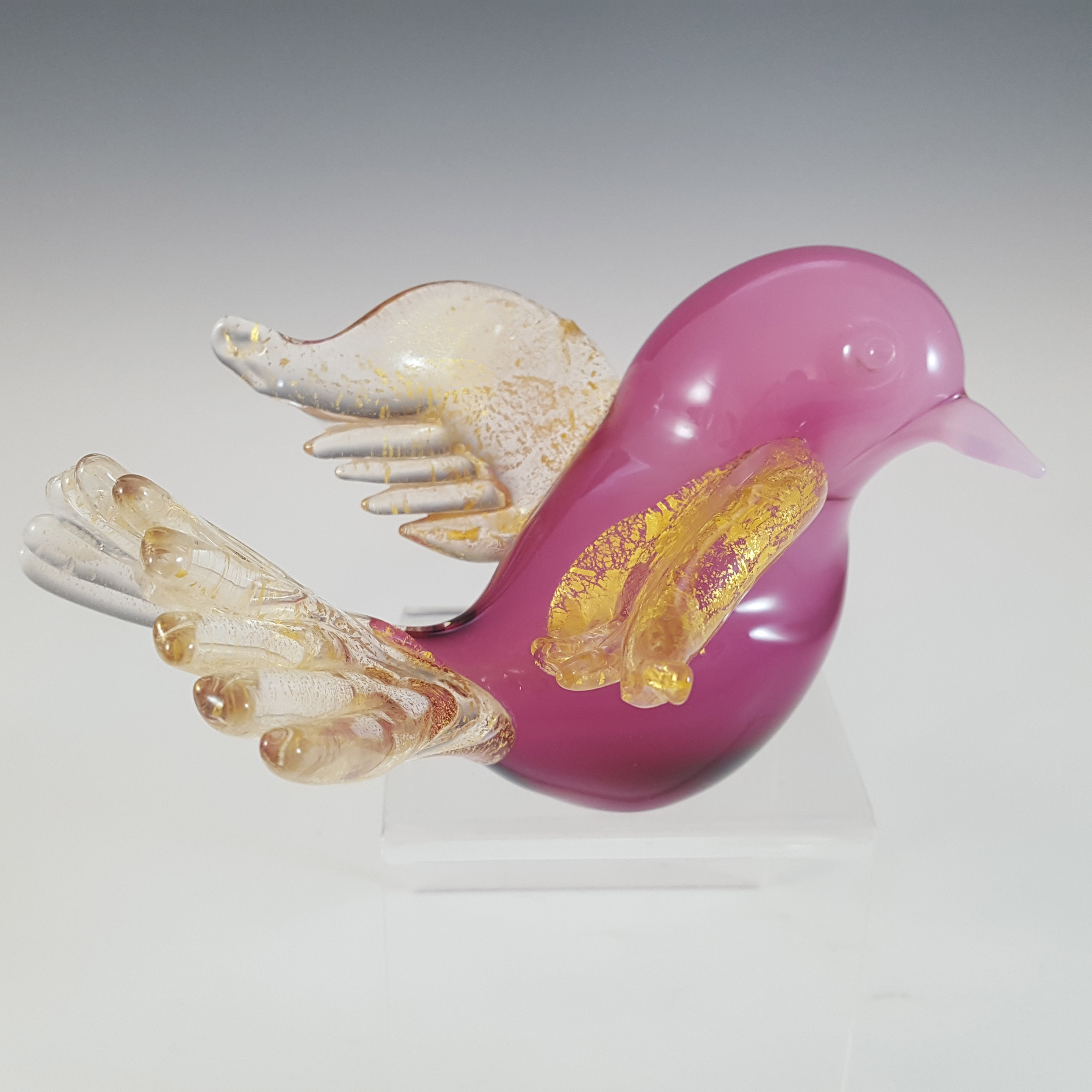 (image for) Murano Alabastro Pink & White Glass Gold Leaf Vintage Bird - Click Image to Close