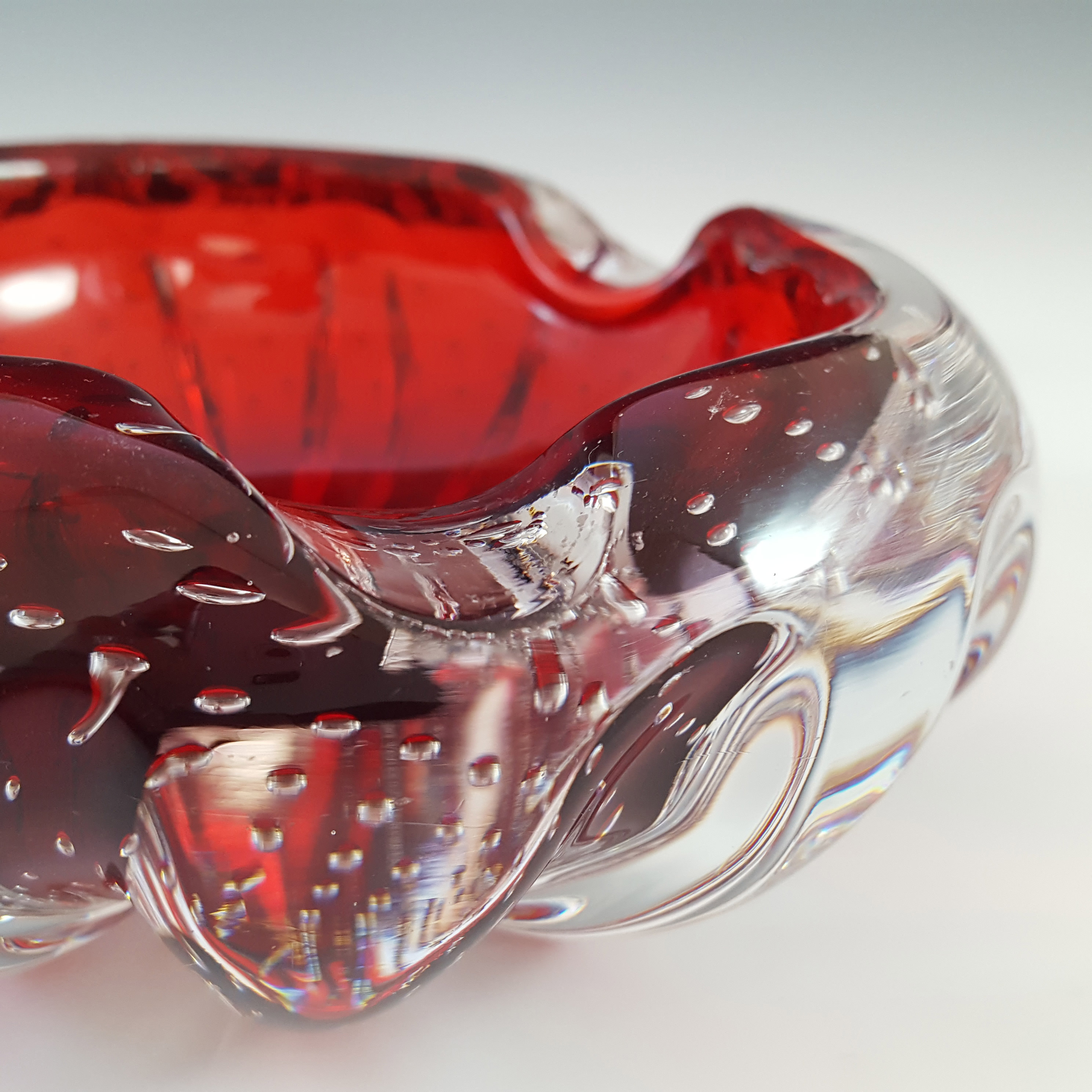 (image for) Aseda #667 Swedish Vintage Red Glass Bubble Ashtray Bowl - Click Image to Close