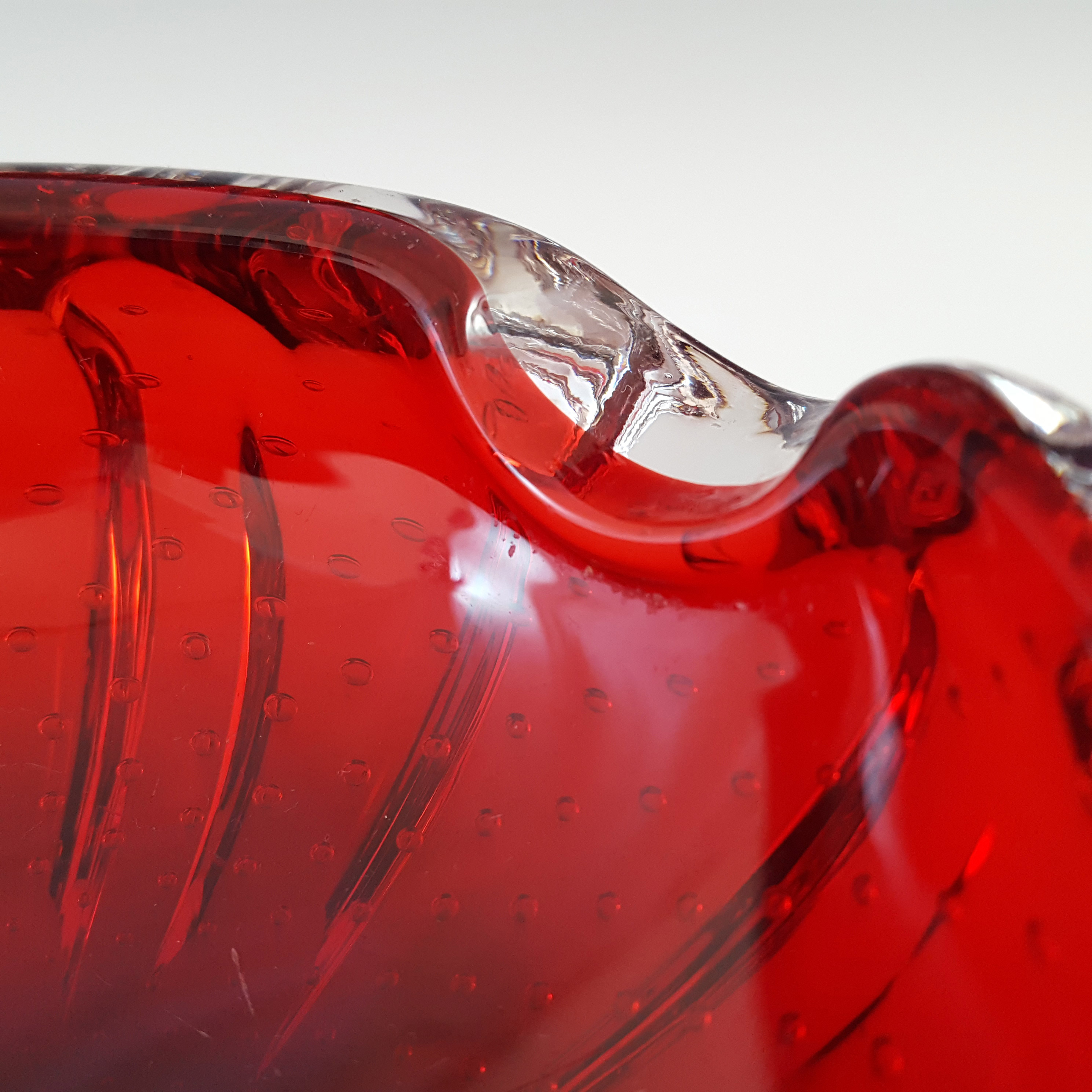 Aseda #667 Swedish Vintage Red Glass Bubble Ashtray Bowl - Click Image to Close