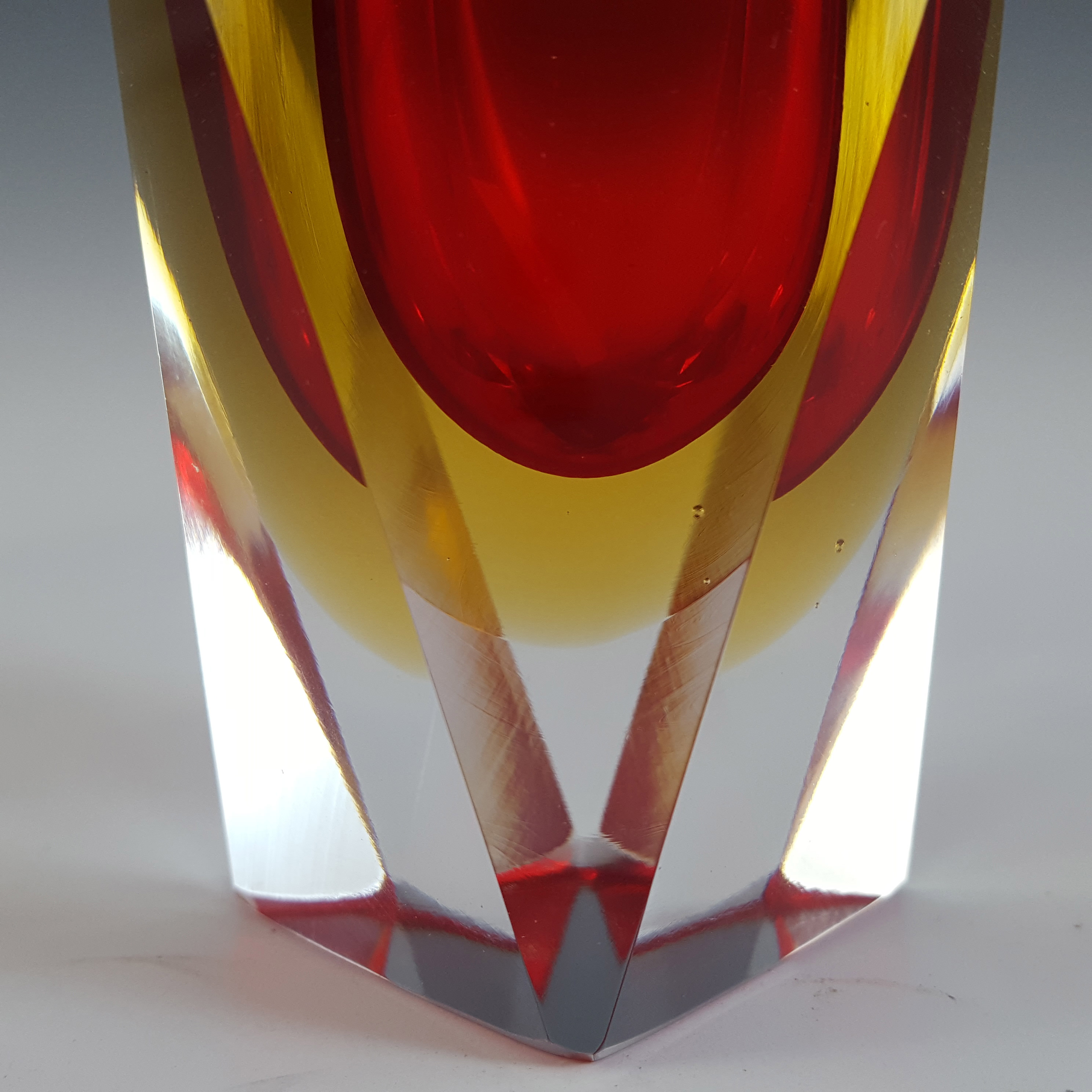 (image for) Campanella Murano Faceted Red & Amber Sommerso Glass Vase - Click Image to Close