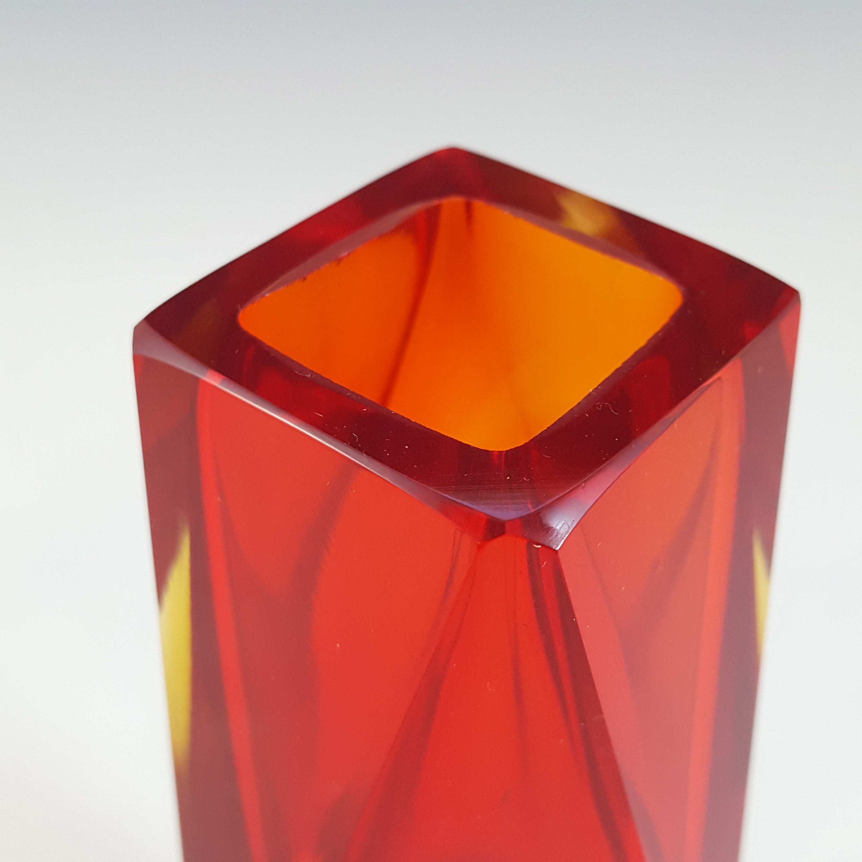 (image for) Campanella Murano Faceted Red & Amber Sommerso Glass Vase - Click Image to Close