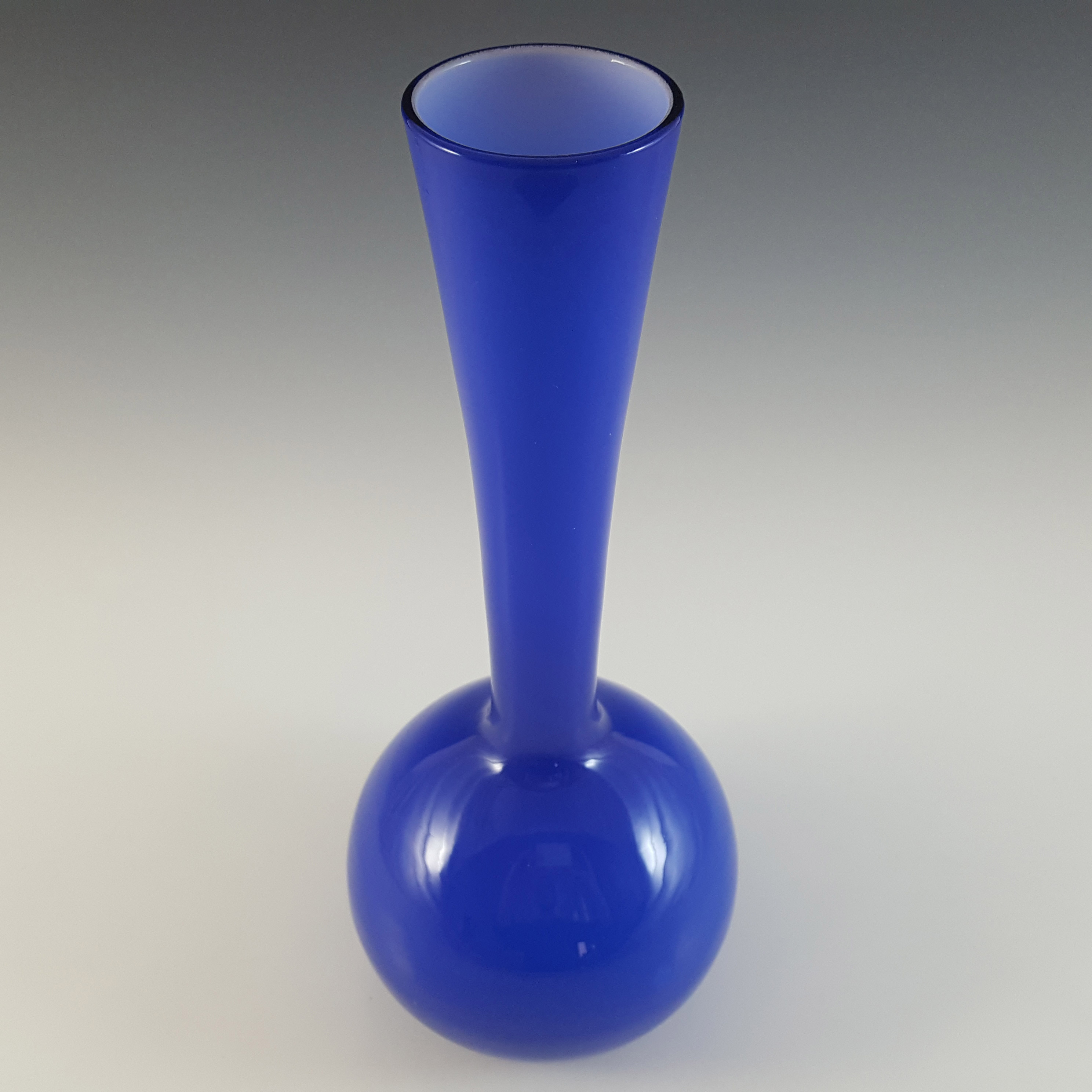 (image for) Scandinavian Style Retro Blue Cased Glass Vintage Vase - Click Image to Close