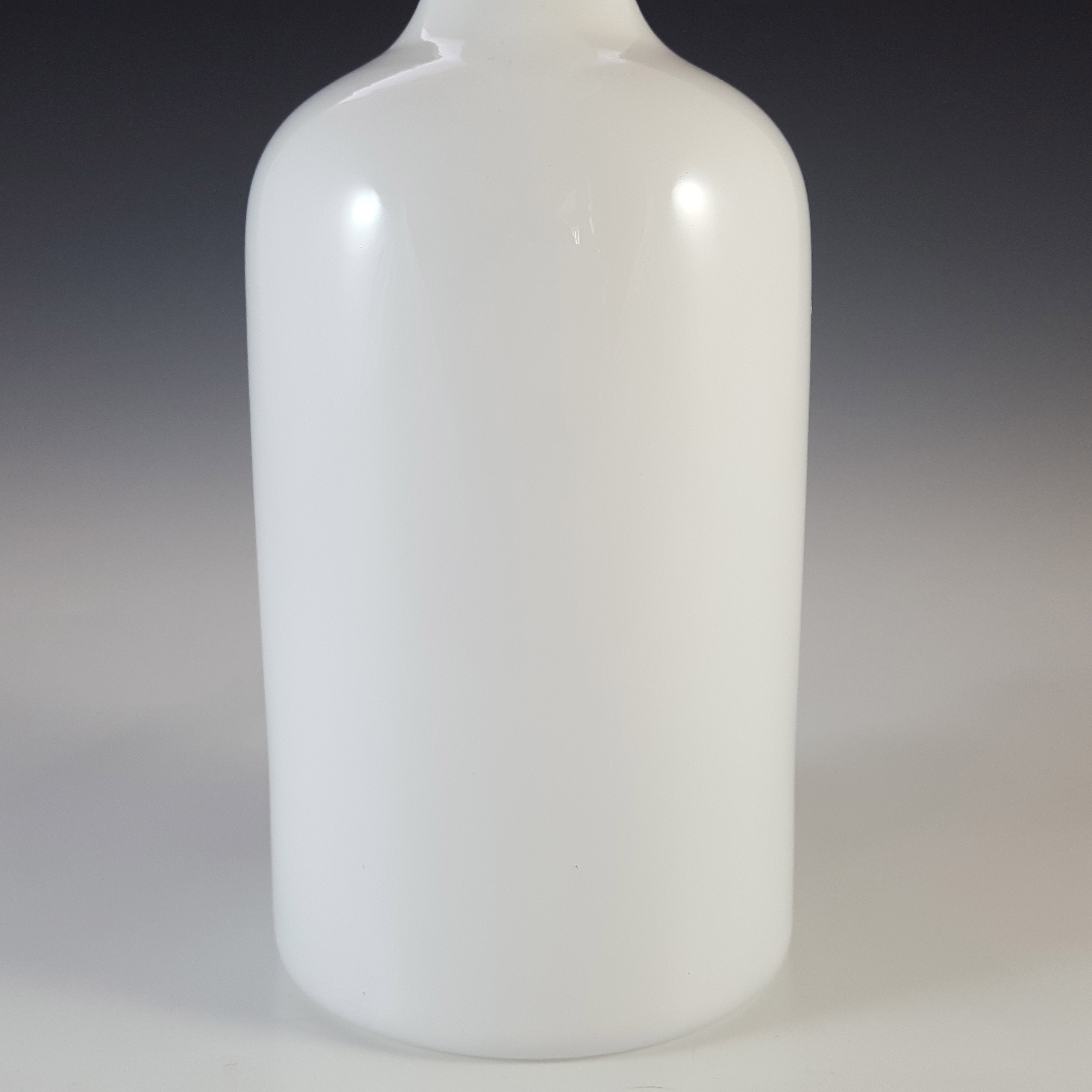 Holmegaard Style White Glass Gulvvase / Floor Vase - Click Image to Close
