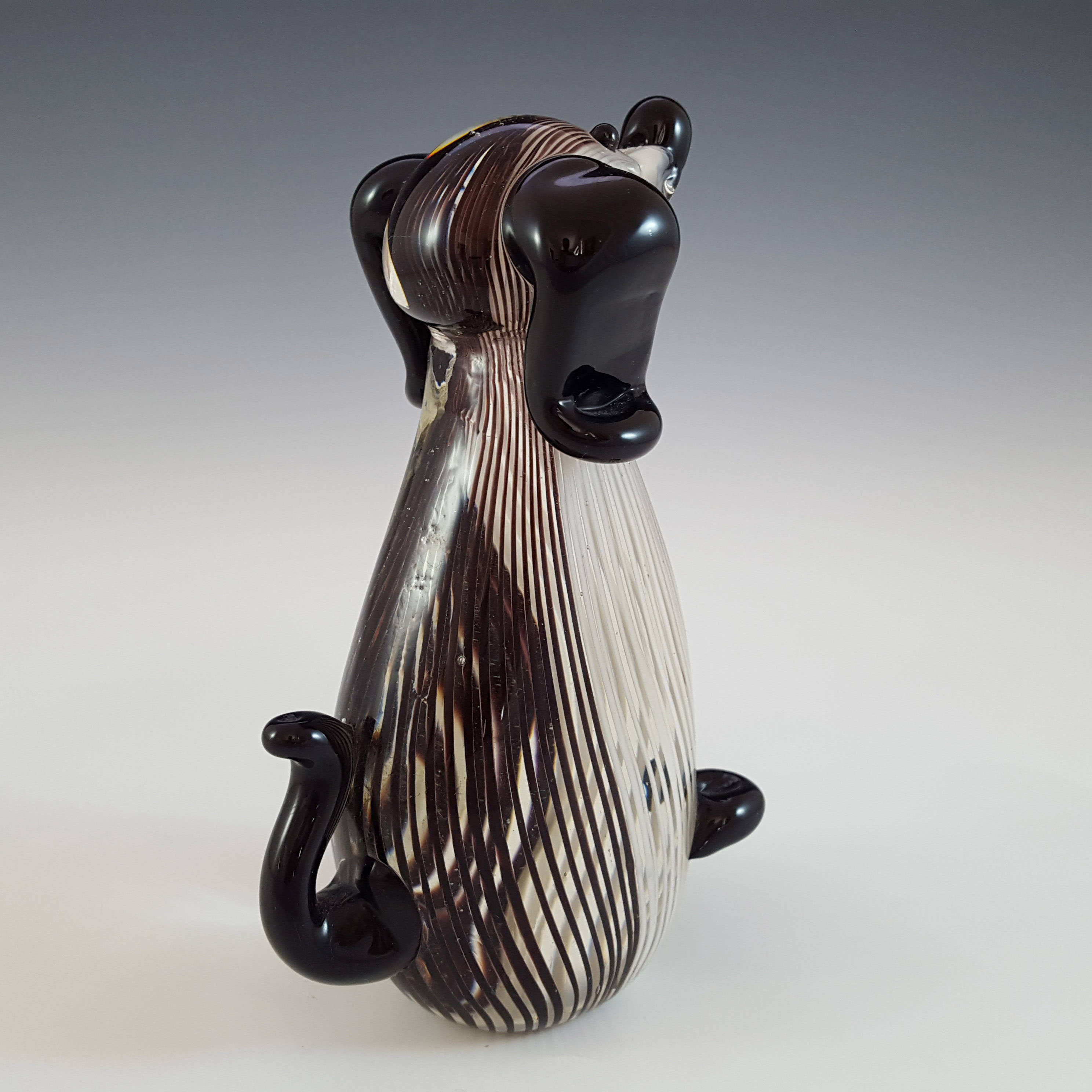 Crystal Clear Collectables Black & White Glass Dog Sculpture - Click Image to Close