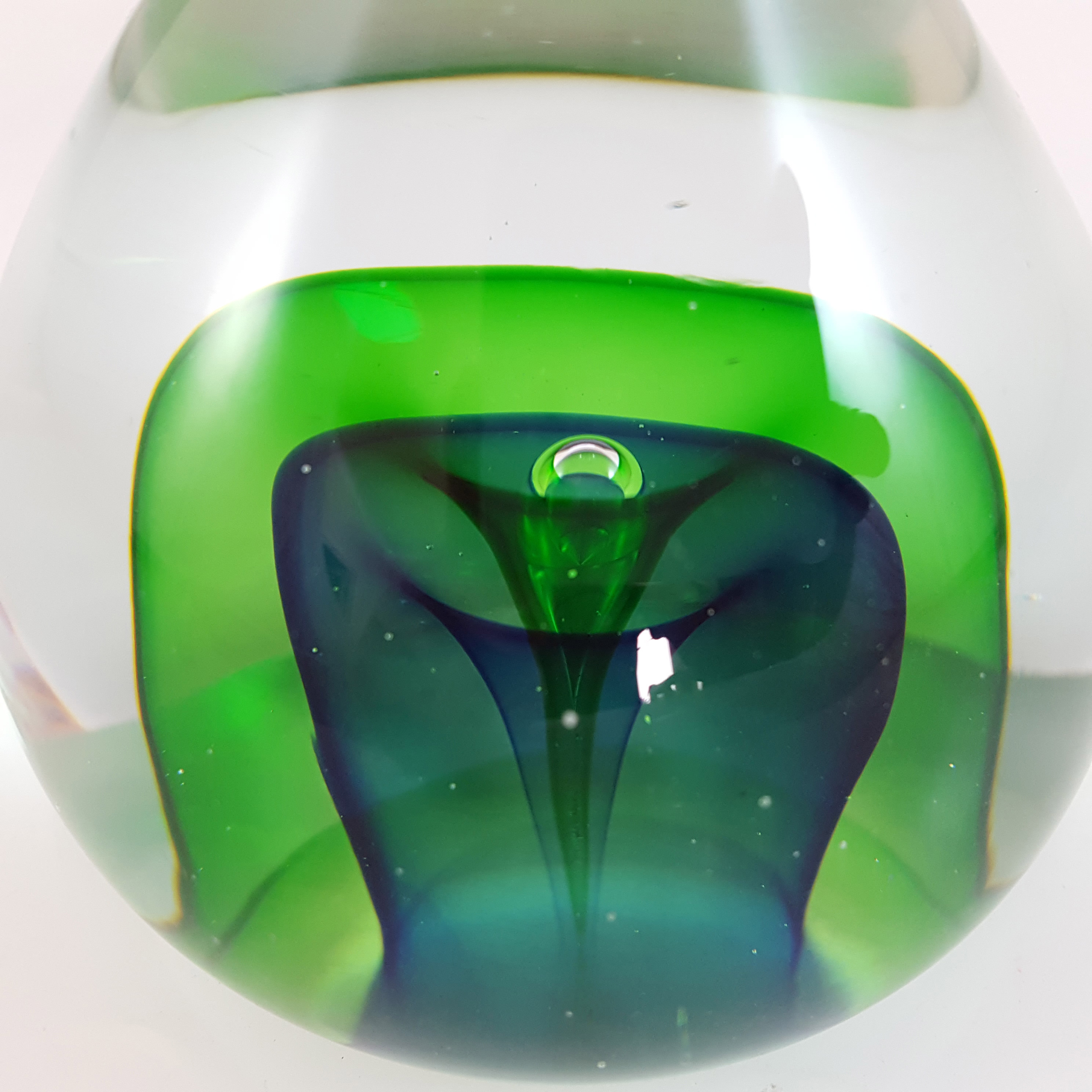 Chinese Murano Style Green & Blue Sommerso Glass Teardrop Paperweight - Click Image to Close