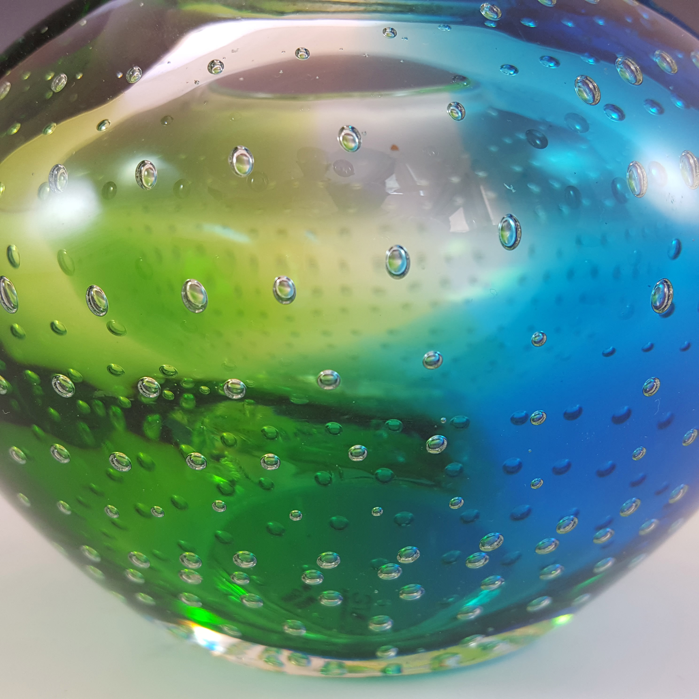 (image for) Chinese Murano Style Green & Blue Sommerso Glass Vase - Click Image to Close