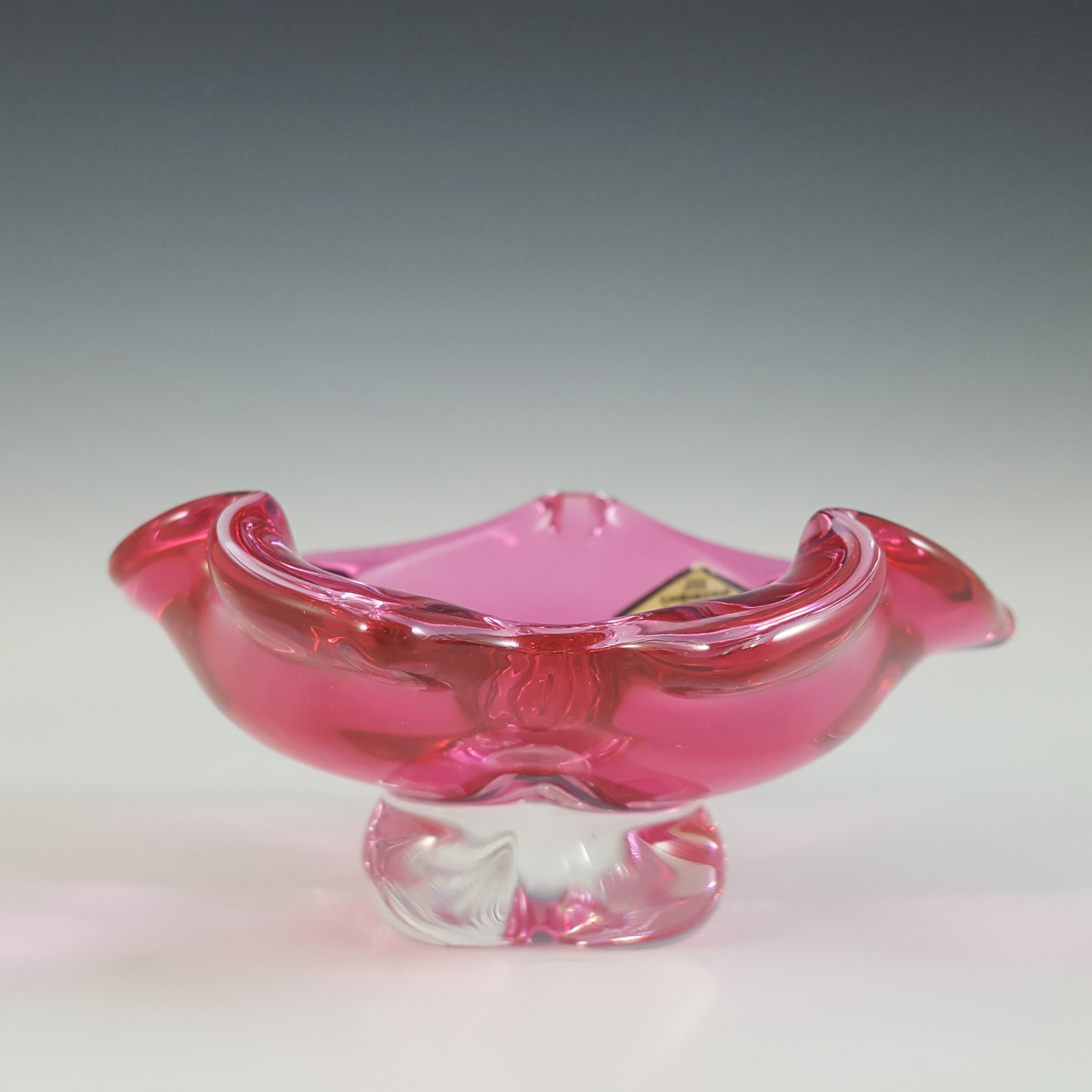 (image for) Chřibská #331/2/9 Czech Pink & Clear Glass Bowl - Labelled - Click Image to Close