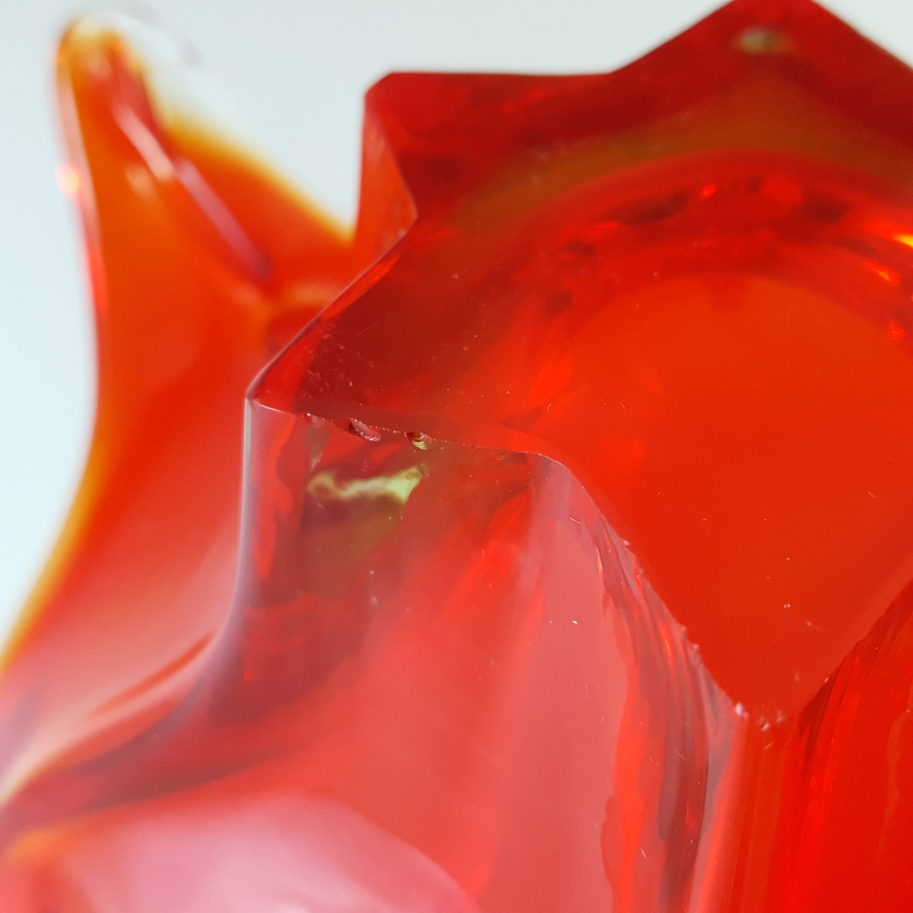 Cristallo Venezia Murano Red & Uranium Green Sommerso Glass Bowl - Click Image to Close