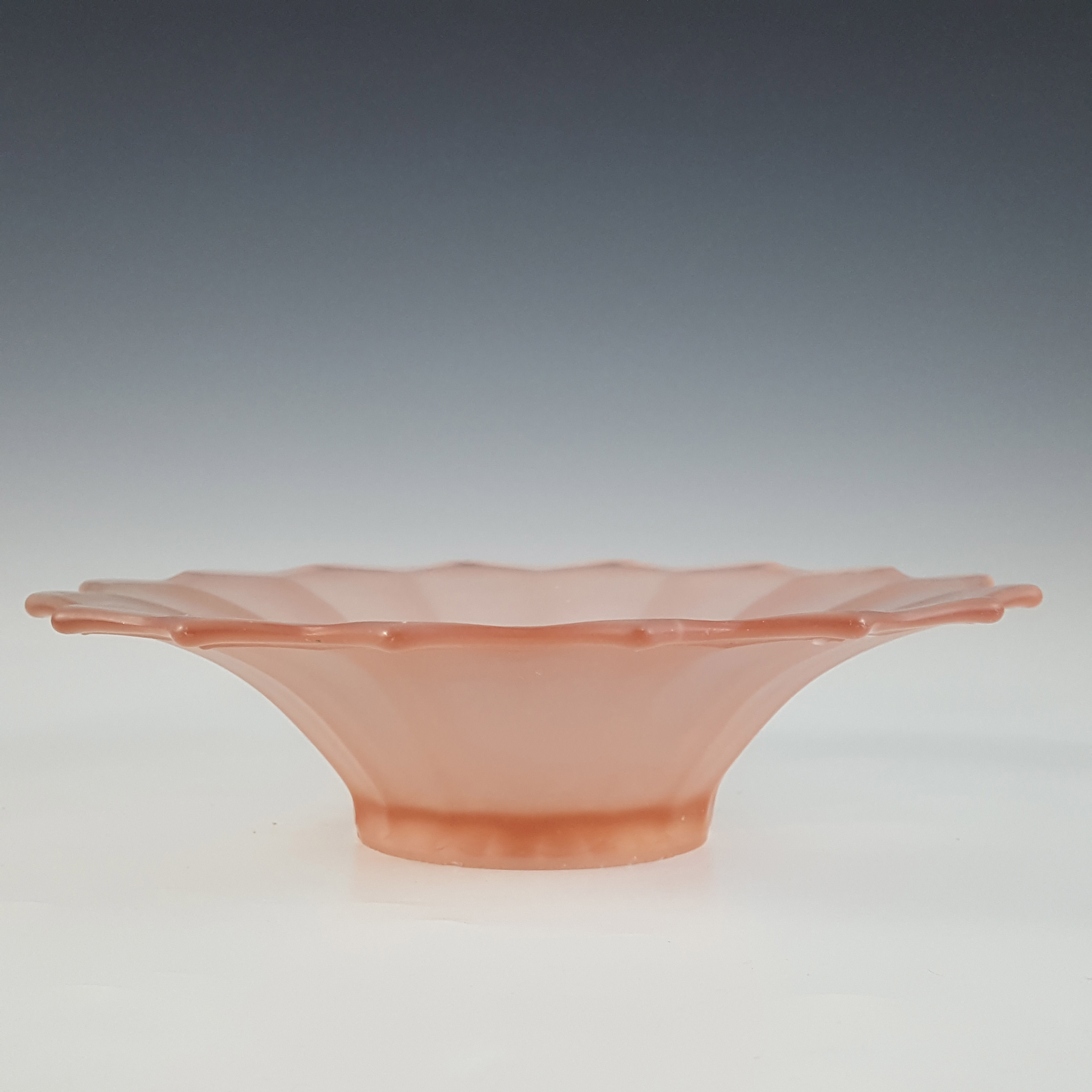 (image for) Ankerglas Bernsdorf 1930's Art Deco Pink Glass Bowl / Dish - Click Image to Close