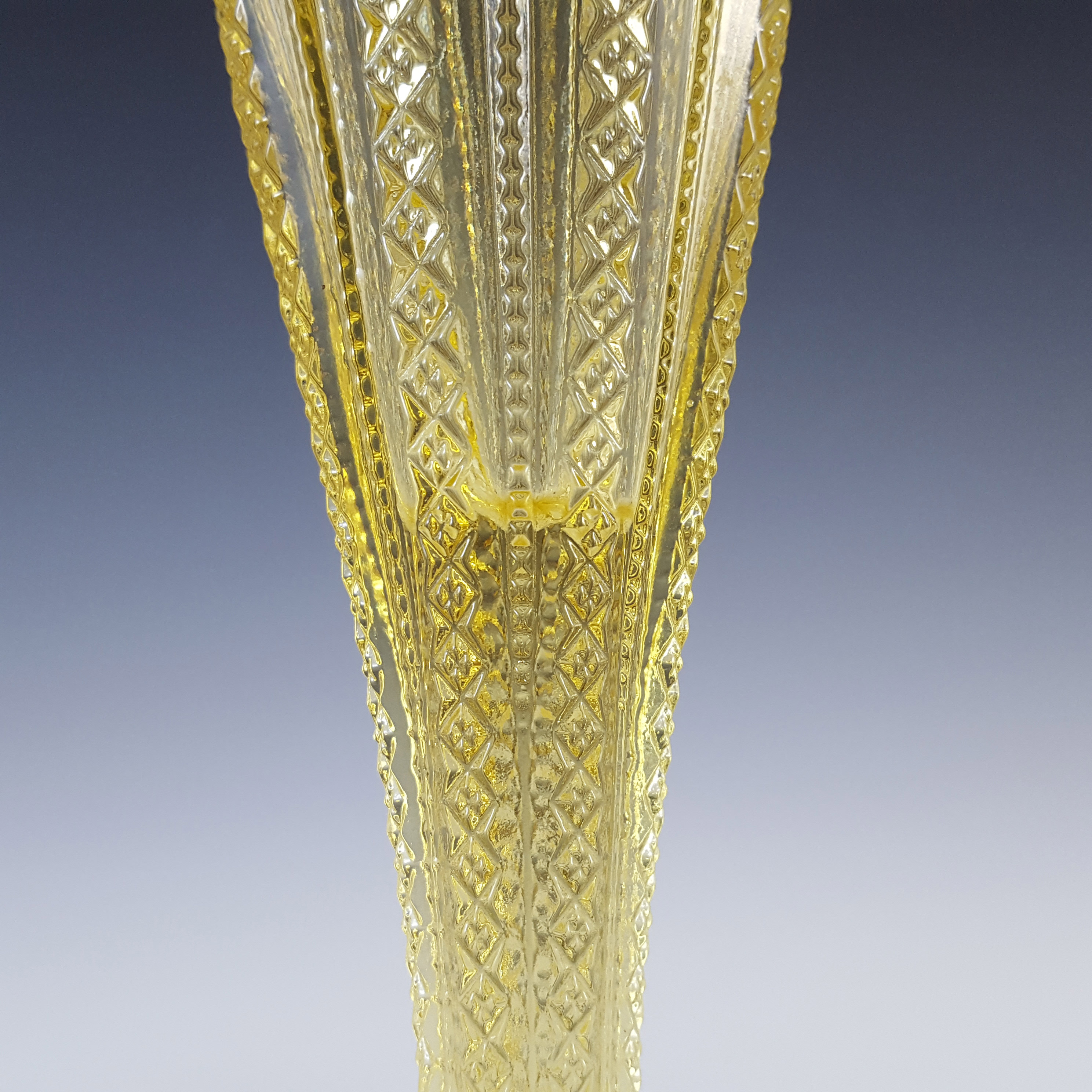 Tiara Glass Vintage Yellow 'Ribbon' Vase by Indiana Glass - Click Image to Close