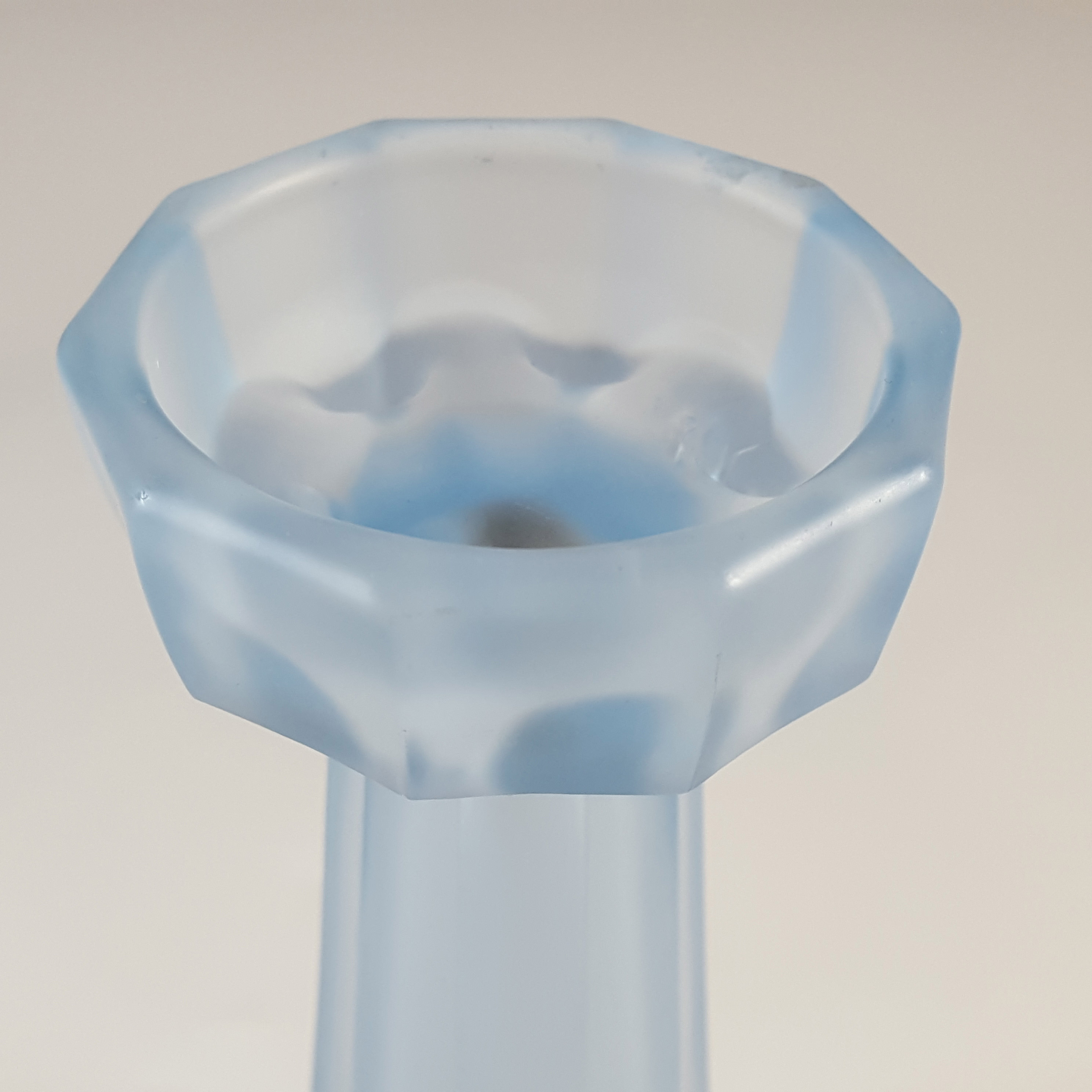 (image for) Ankerglas Bernsdorf 1930's Art Deco Blue Glass 'Trumpet' Vase - Click Image to Close