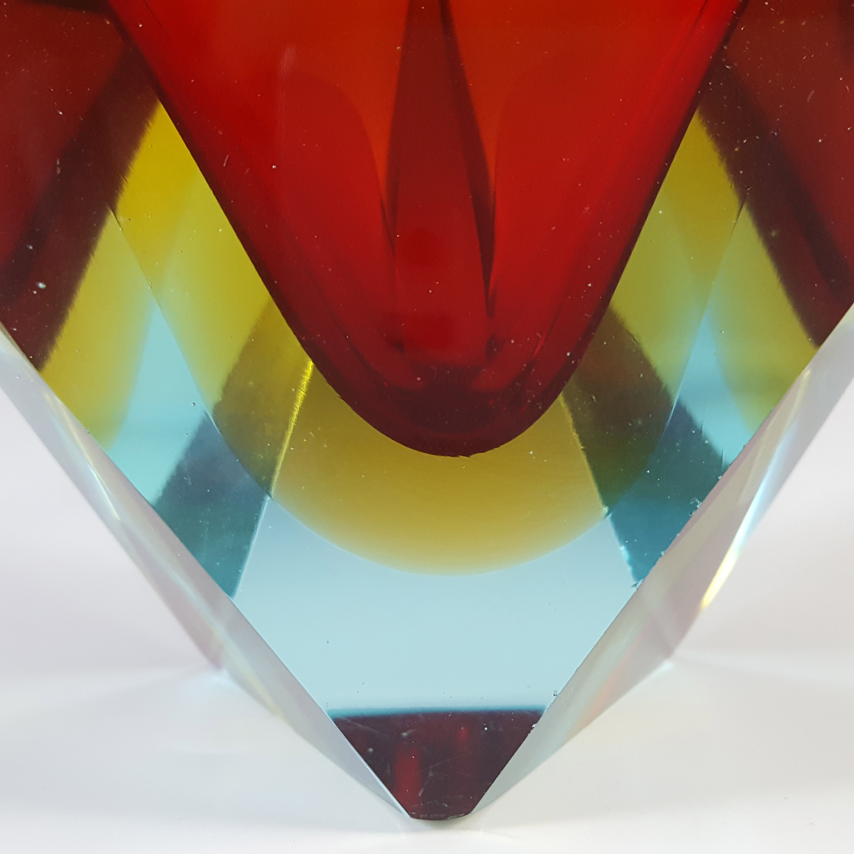 Murano Faceted Red, Amber & Blue Sommerso Glass Bowl - Click Image to Close