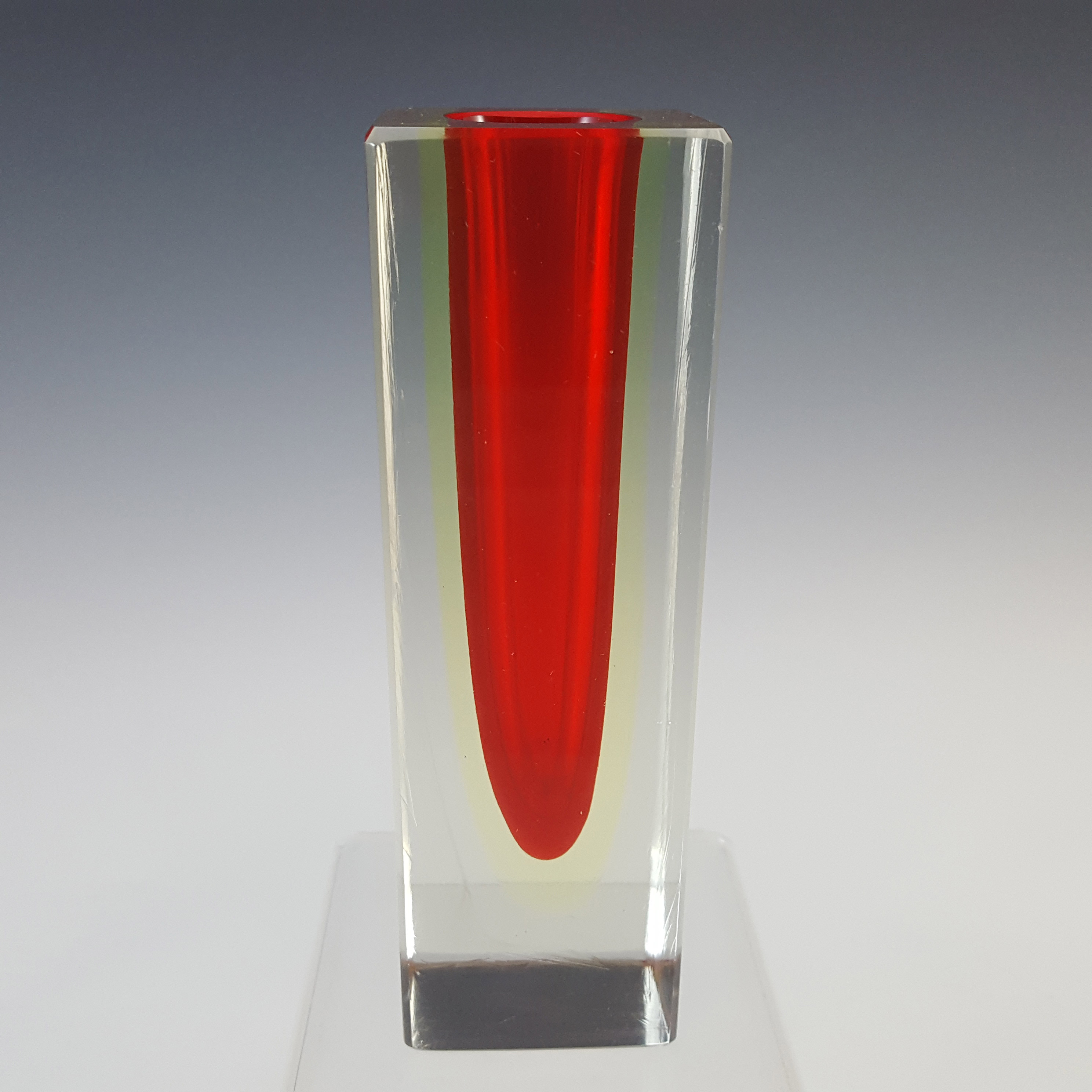 Murano Faceted Red & Uranium Yellow Sommerso Glass Block Vase - Click Image to Close