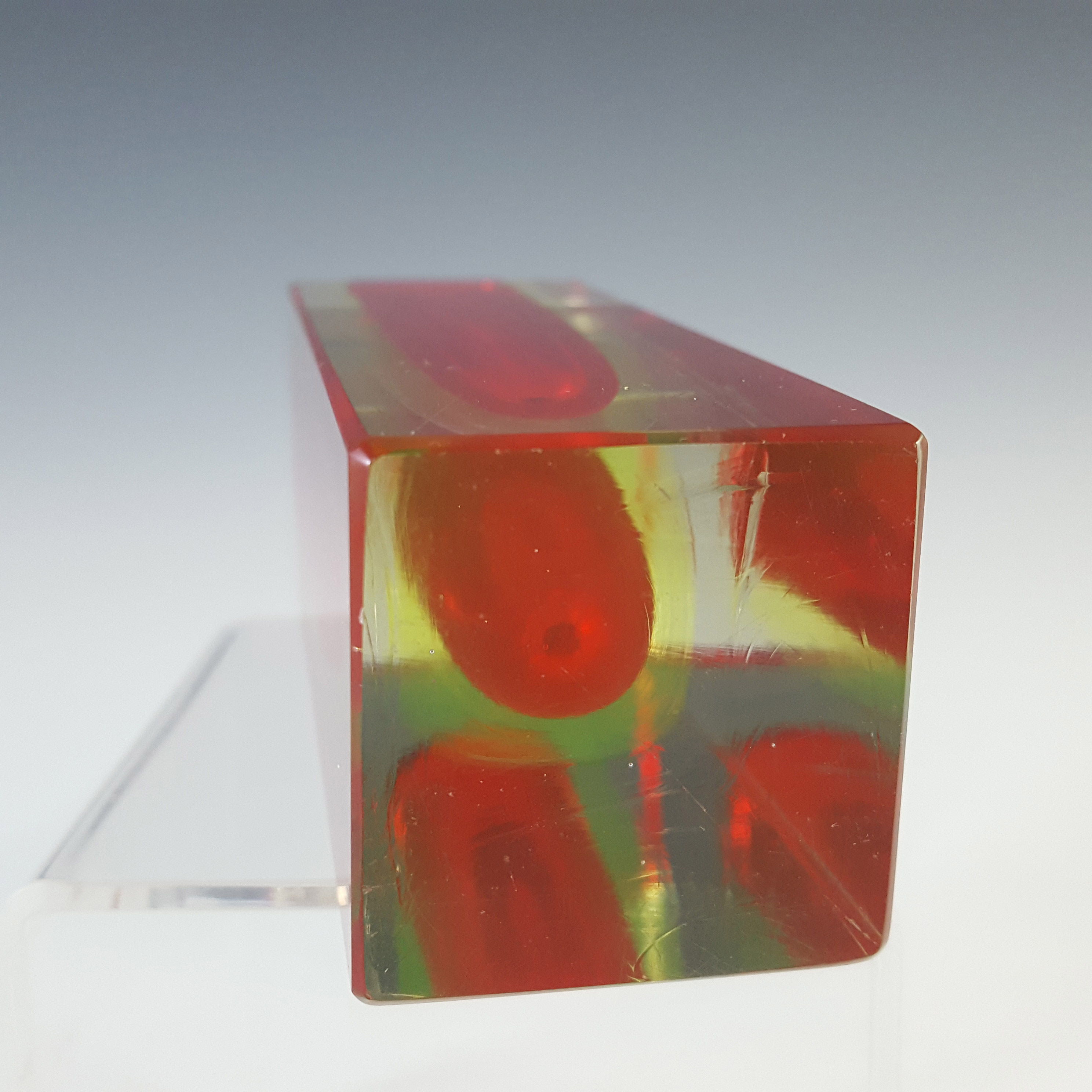 Murano Faceted Red & Uranium Yellow Sommerso Glass Block Vase - Click Image to Close