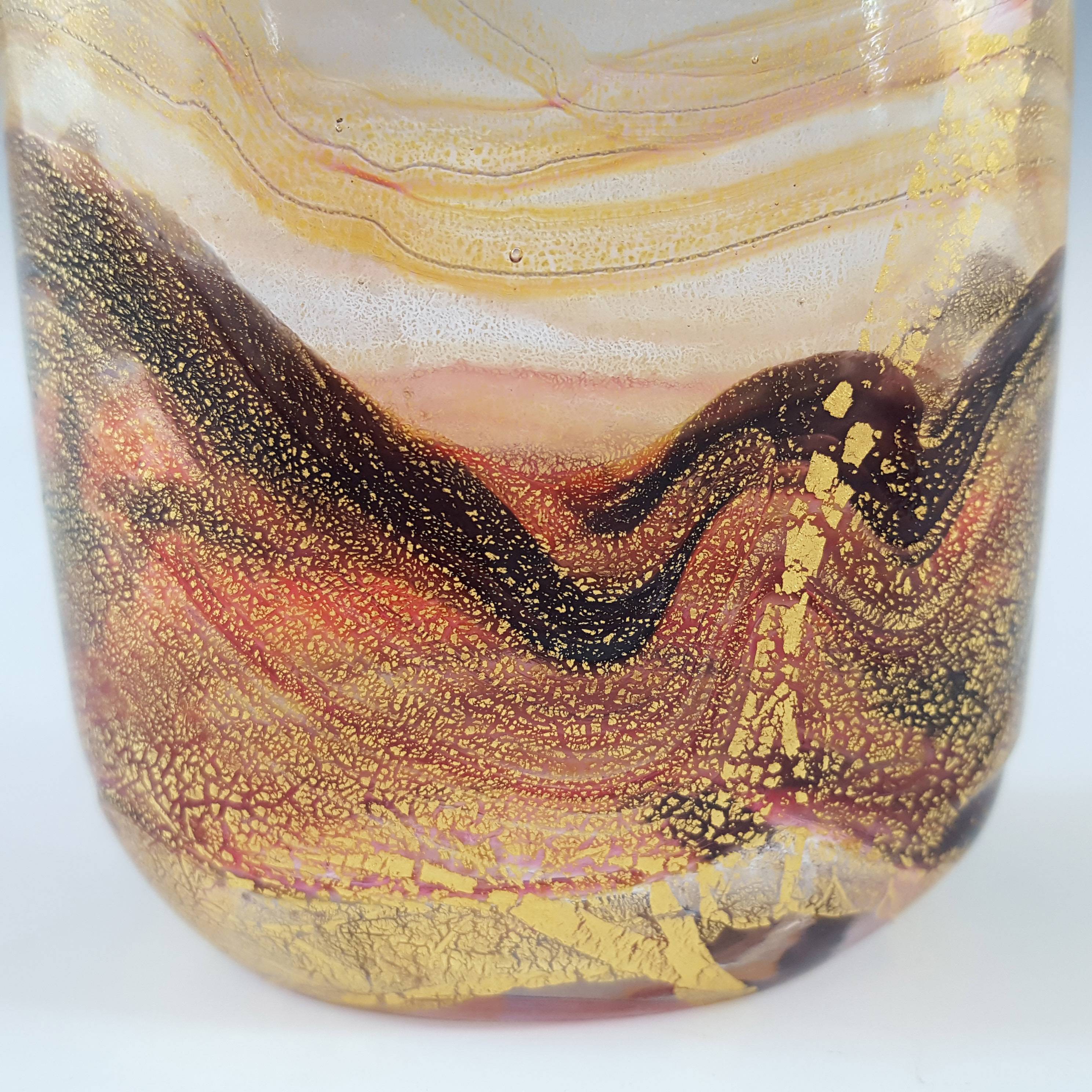 (image for) SIGNED + LABELLED Gozo Red Glass & Gold Leaf Vintage Vase - Click Image to Close