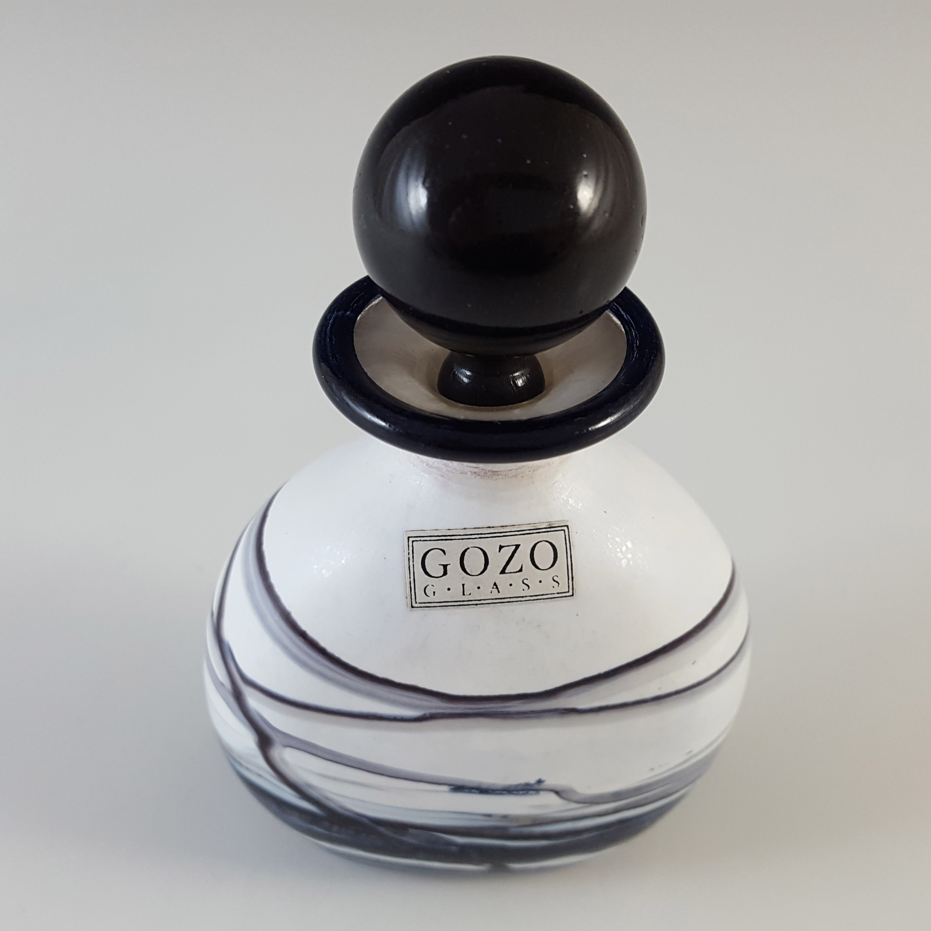 (image for) SIGNED Gozo Maltese Black & White Glass 'Noir' Perfume Bottle - Click Image to Close