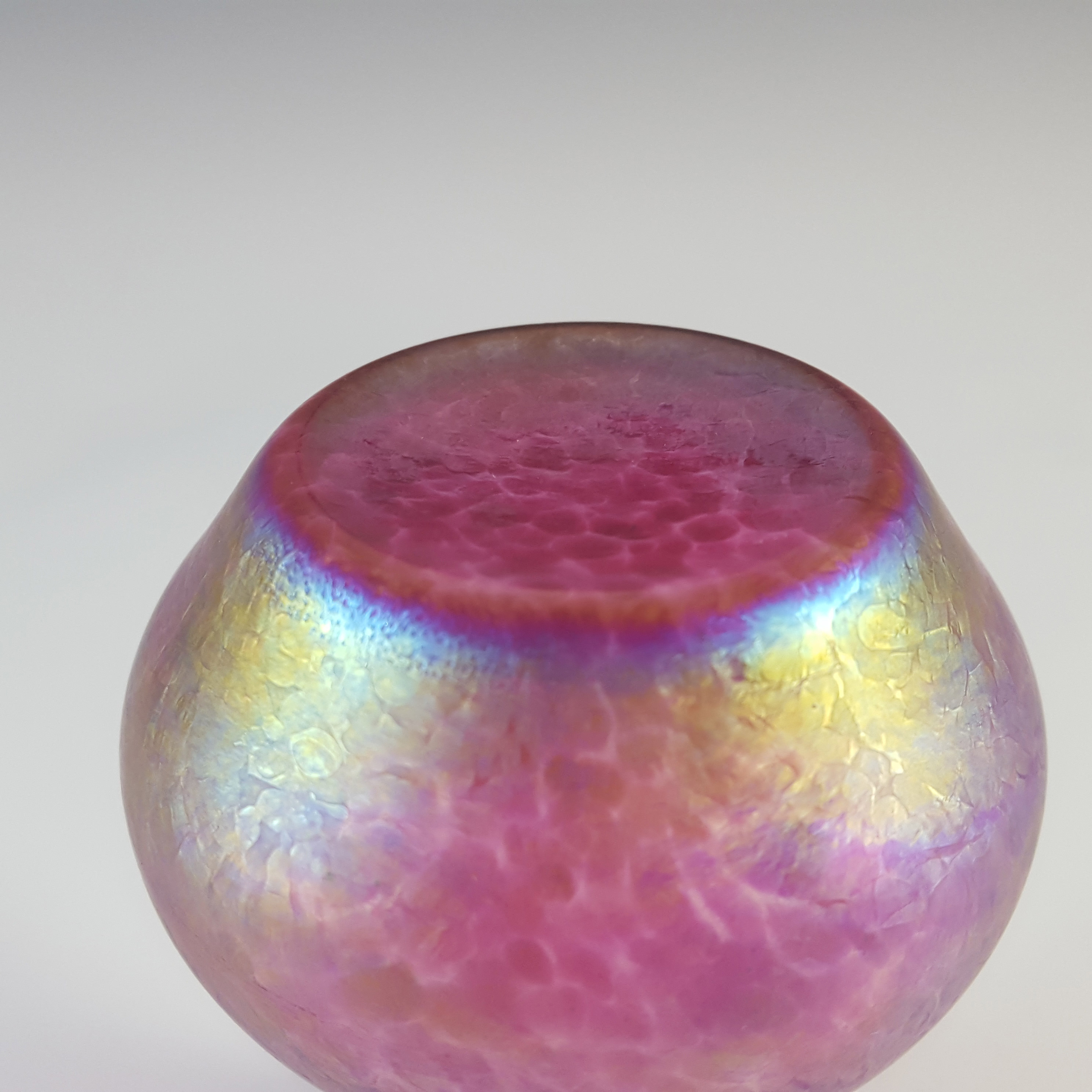 (image for) Heron Glass Speckled Pink Iridescent British Posy Vase - Click Image to Close