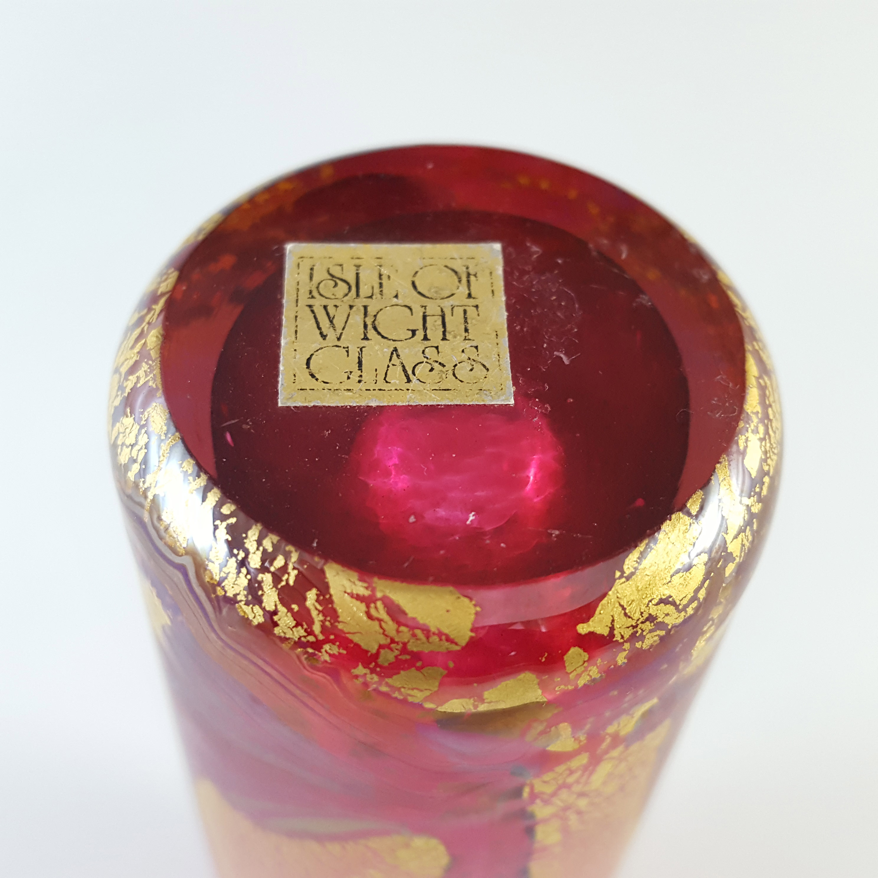 Isle of Wight Studio / Harris Golden Peacock Pink Glass Vase - Click Image to Close