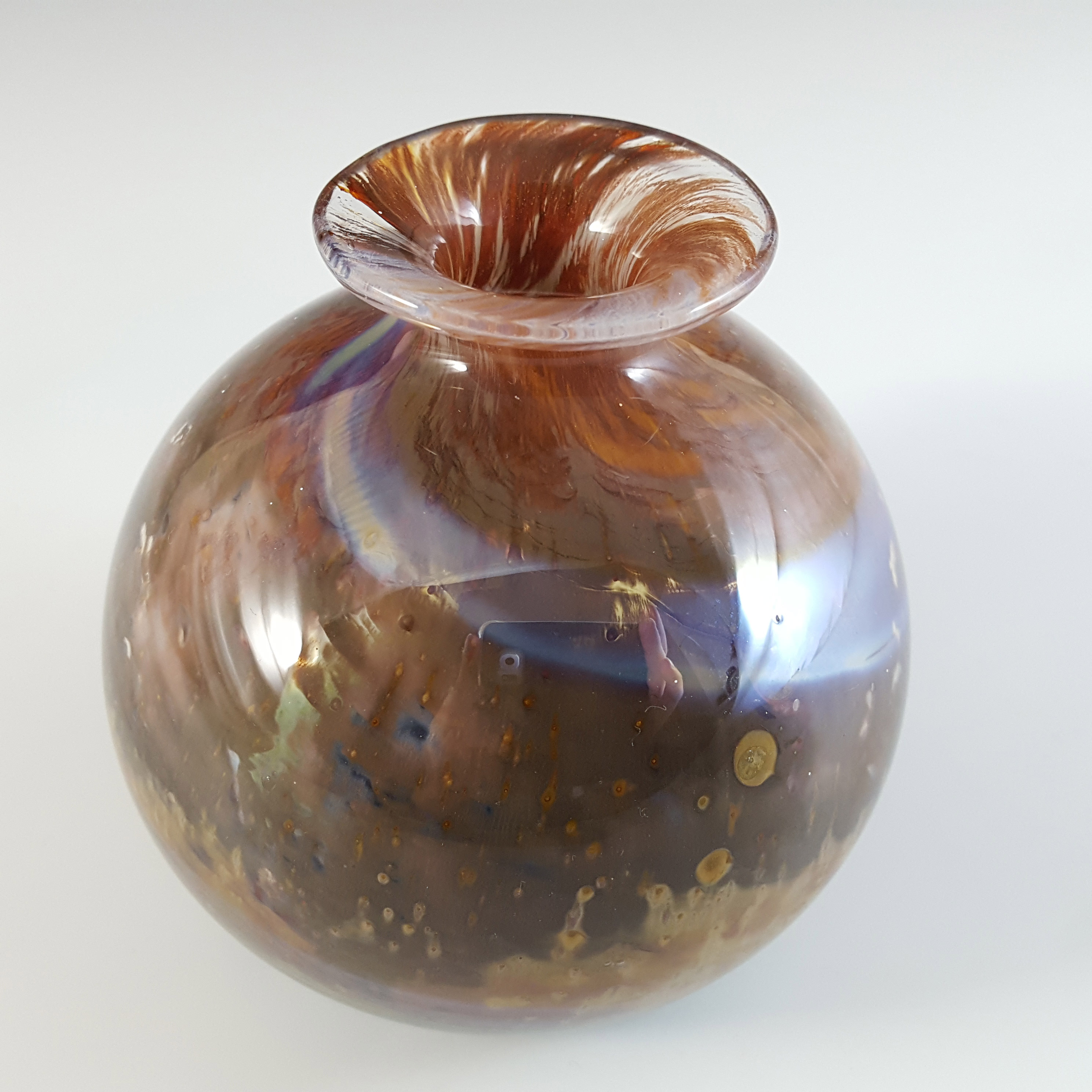 (image for) Isle of Wight Studio / Michael Harris Aurene Glass Globe Vase - Click Image to Close