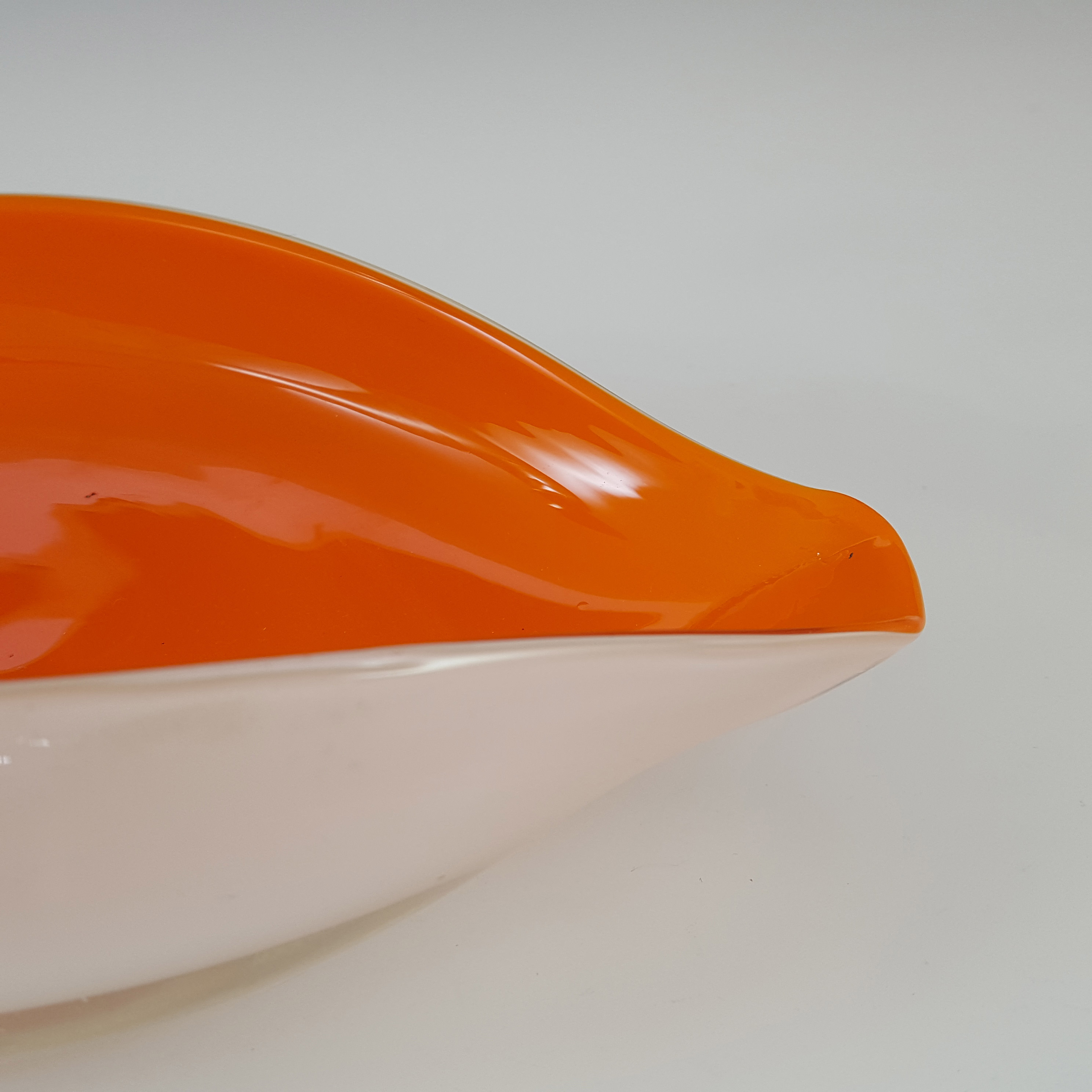(image for) Japanese "Best Art Glass" Orange & White Vintage Swan Bowl - Click Image to Close