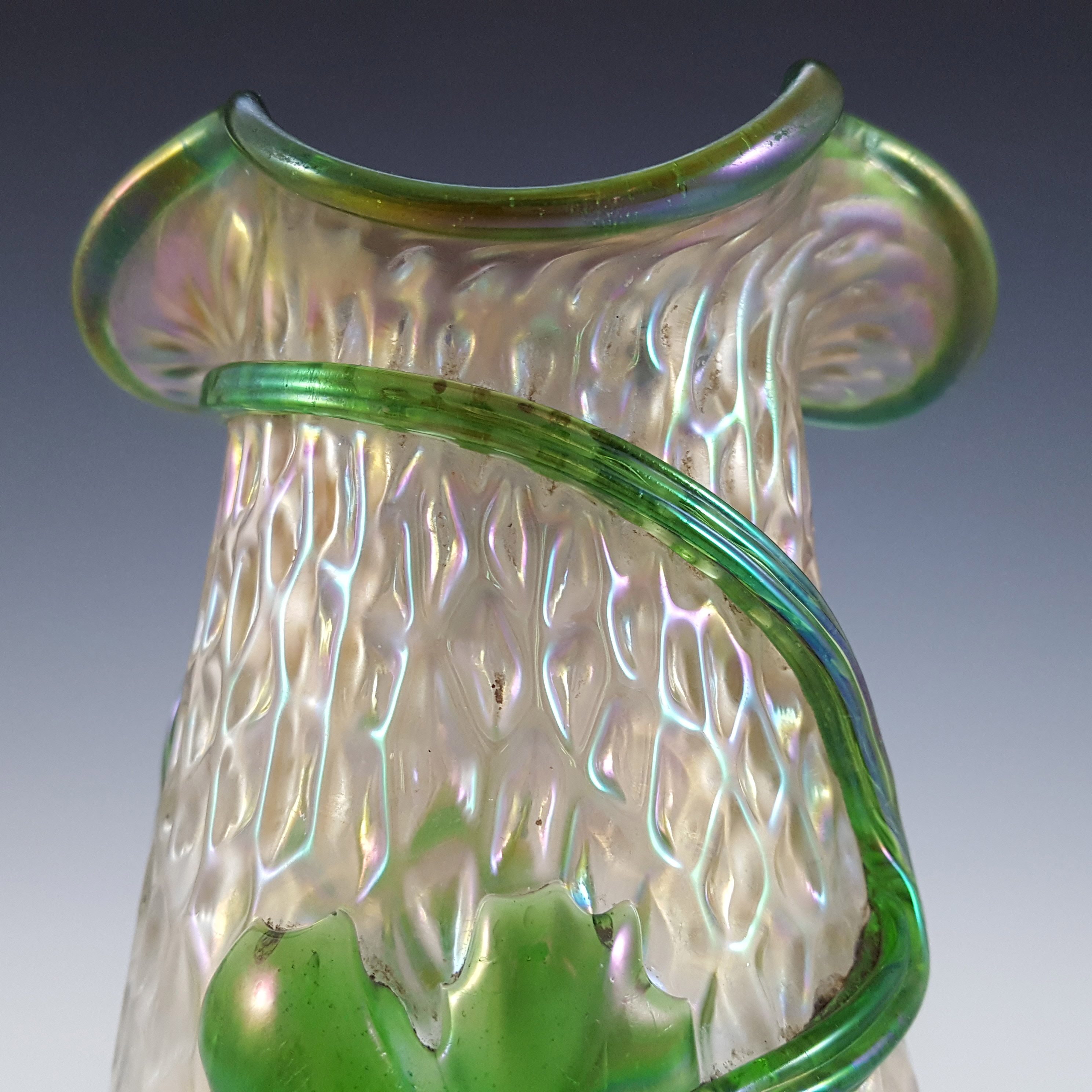 Kralik Art Nouveau Iridescent Glass 'Martelé' Flower Vase - Click Image to Close