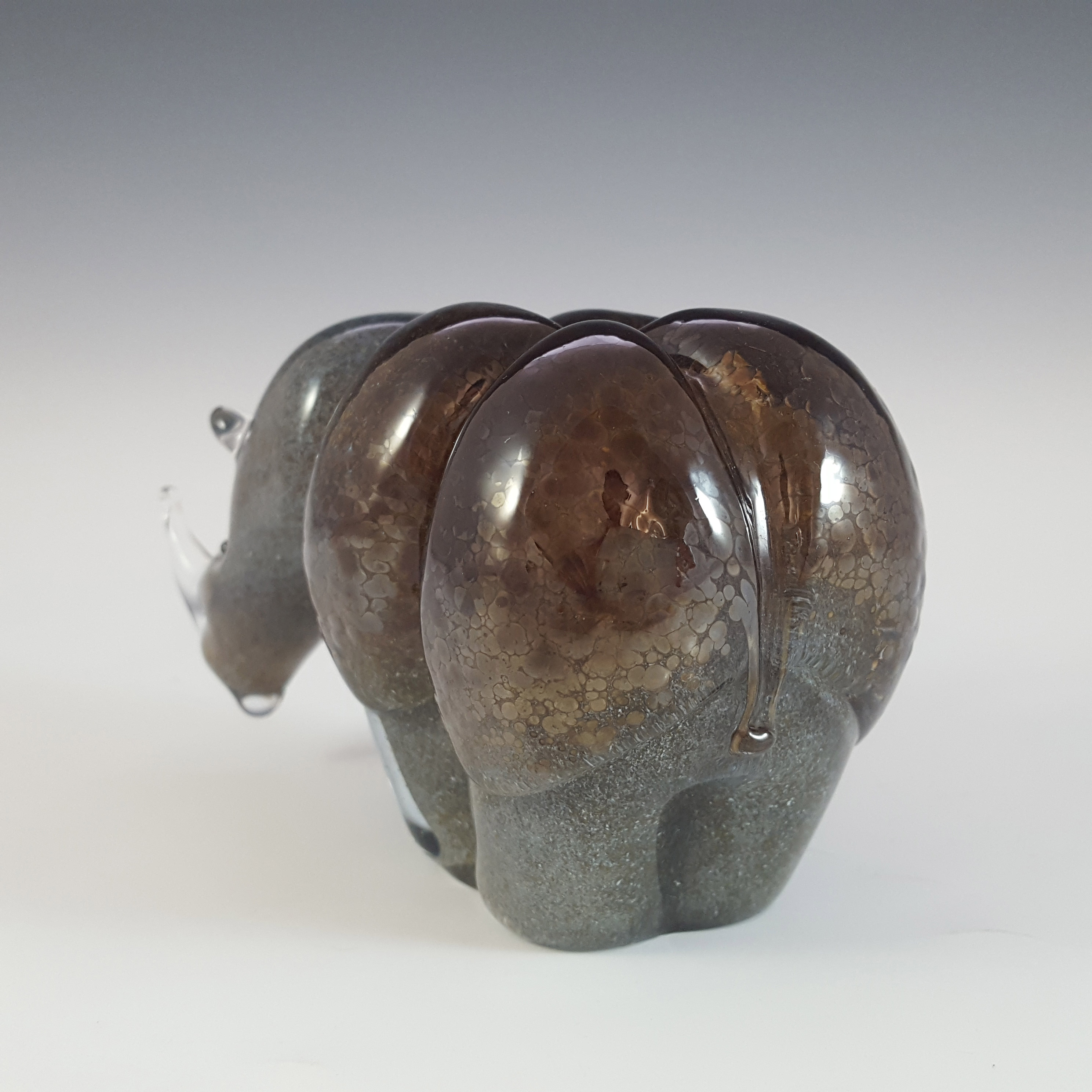 SIGNED & LABELLED Langham Grey & Brown Glass Rhino Sculpture - Click Image to Close