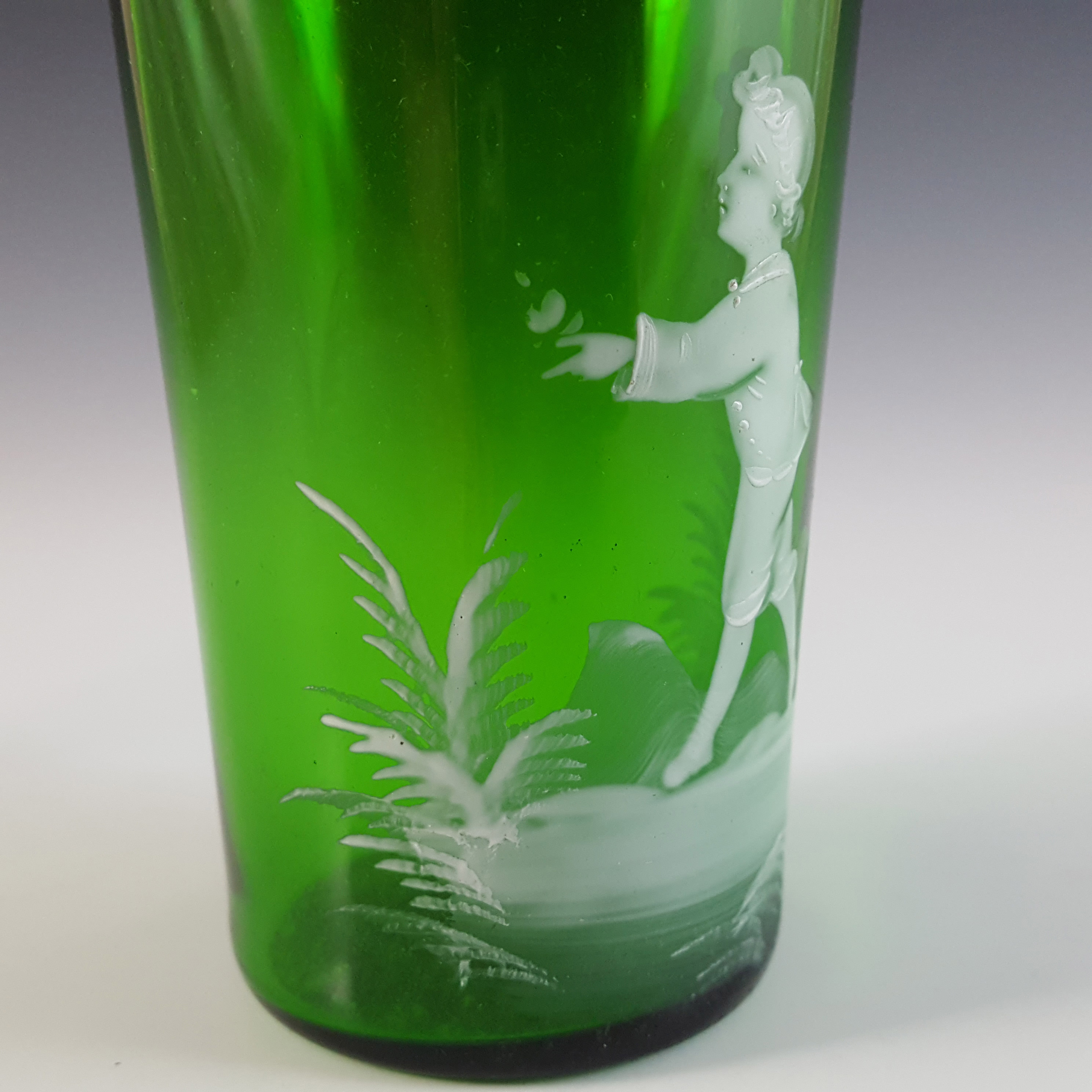 Mary Gregory Victorian Hand Enamelled Green Glass Tumbler - Click Image to Close