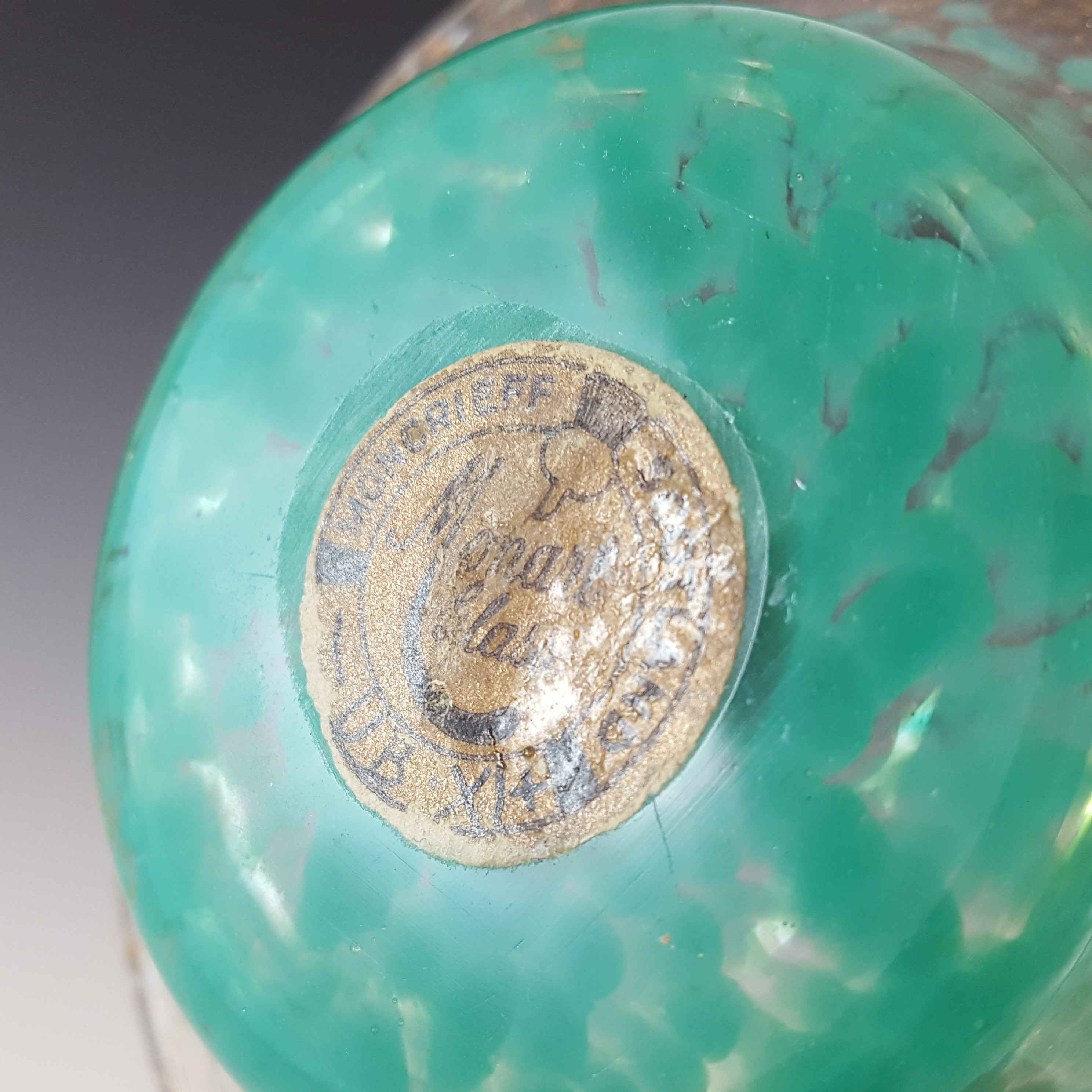(image for) Monart UB.XI+ Green Copper Aventurine Vintage Glass Bowl - Labelled - Click Image to Close