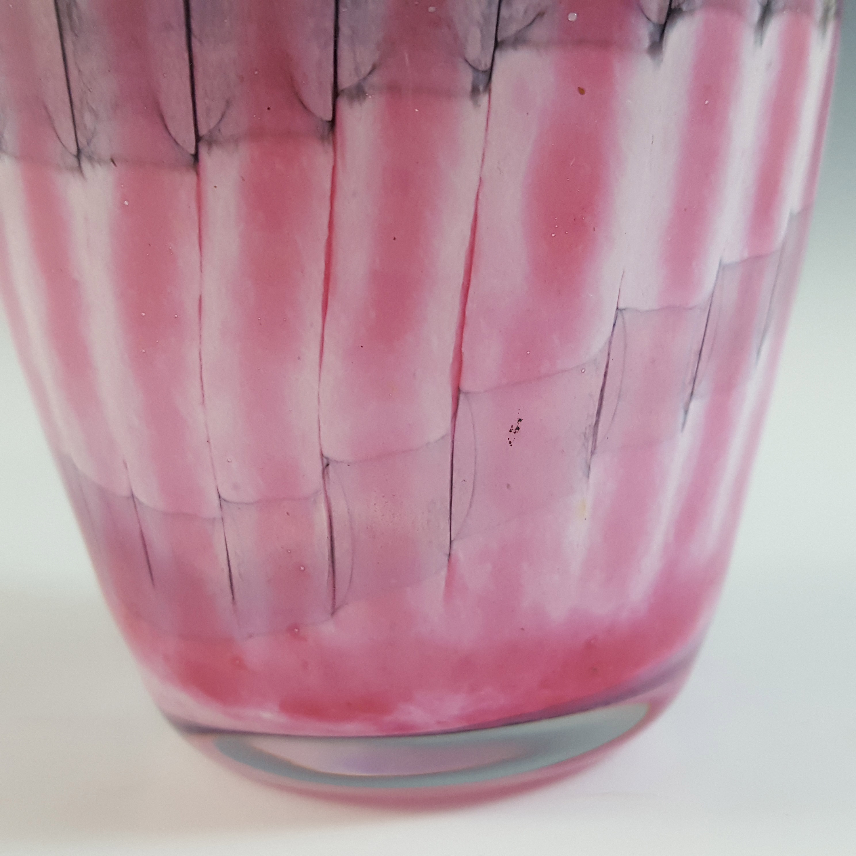 SIGNED Mtarfa Maltese Pink & Purple Glass Vintage Vase - Click Image to Close