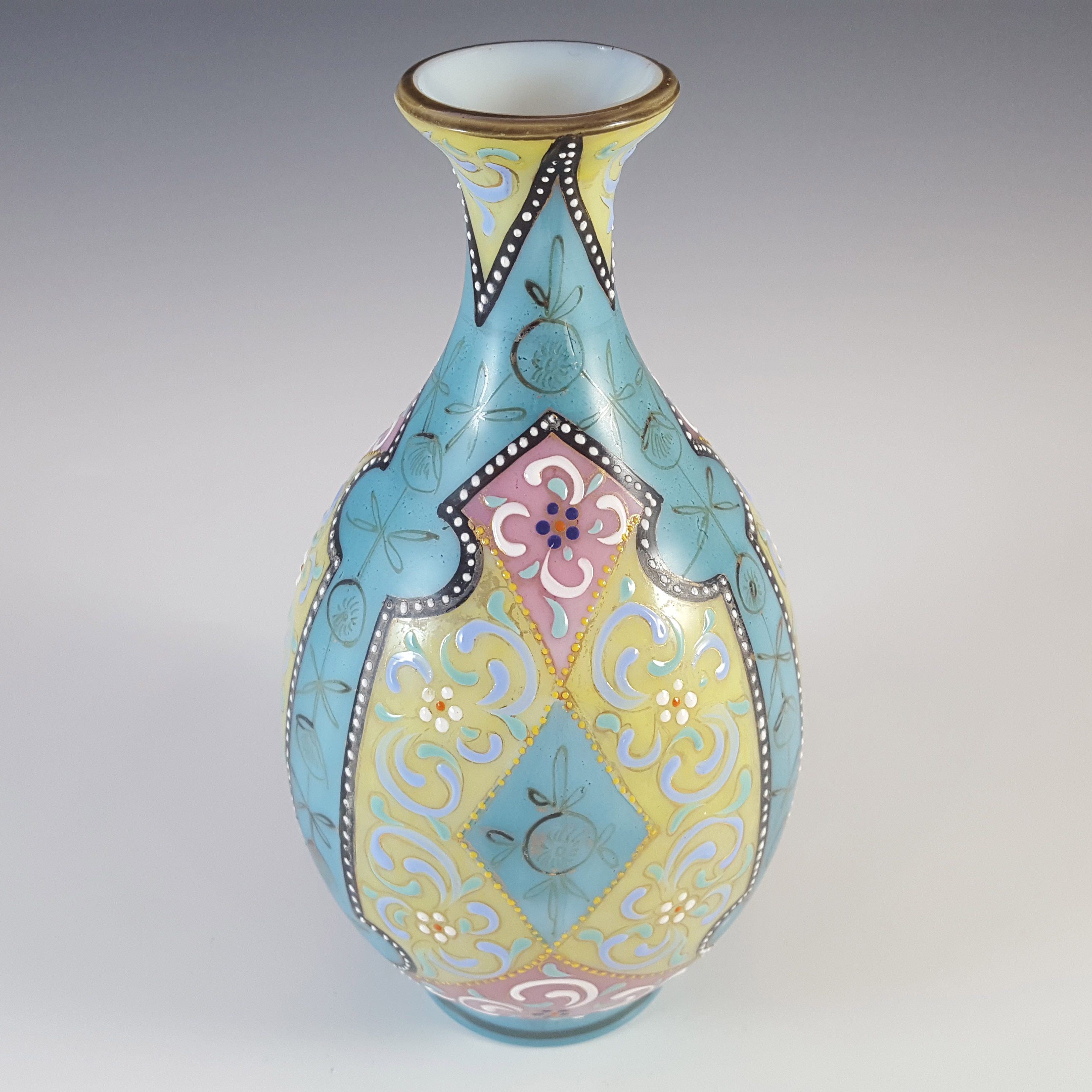 Harrach Victorian Hand Painted/Enamelled 'Moroccan Ware' Glass Vase - Click Image to Close