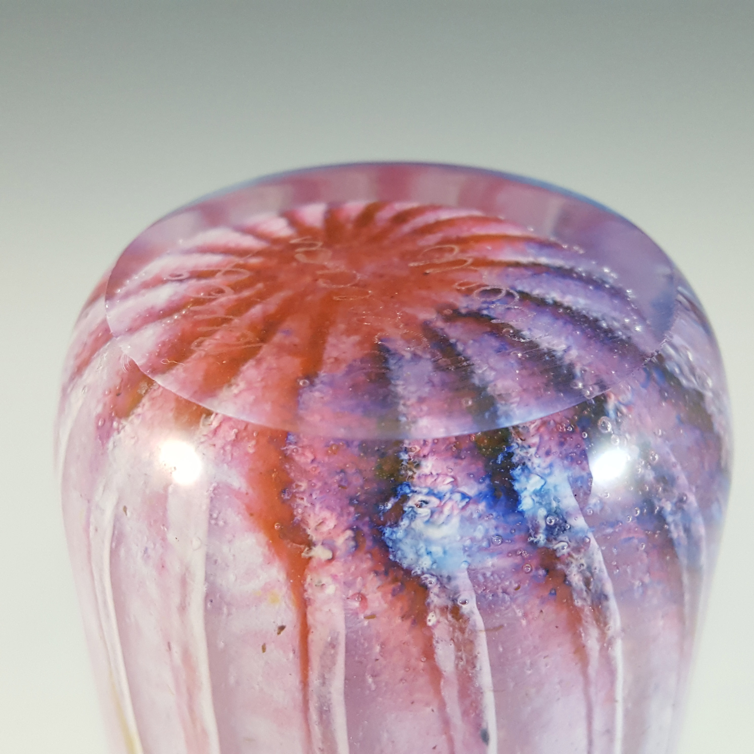 (image for) SIGNED & LABELLED Phoenician Vintage Pink & Blue Glass Vase - Click Image to Close