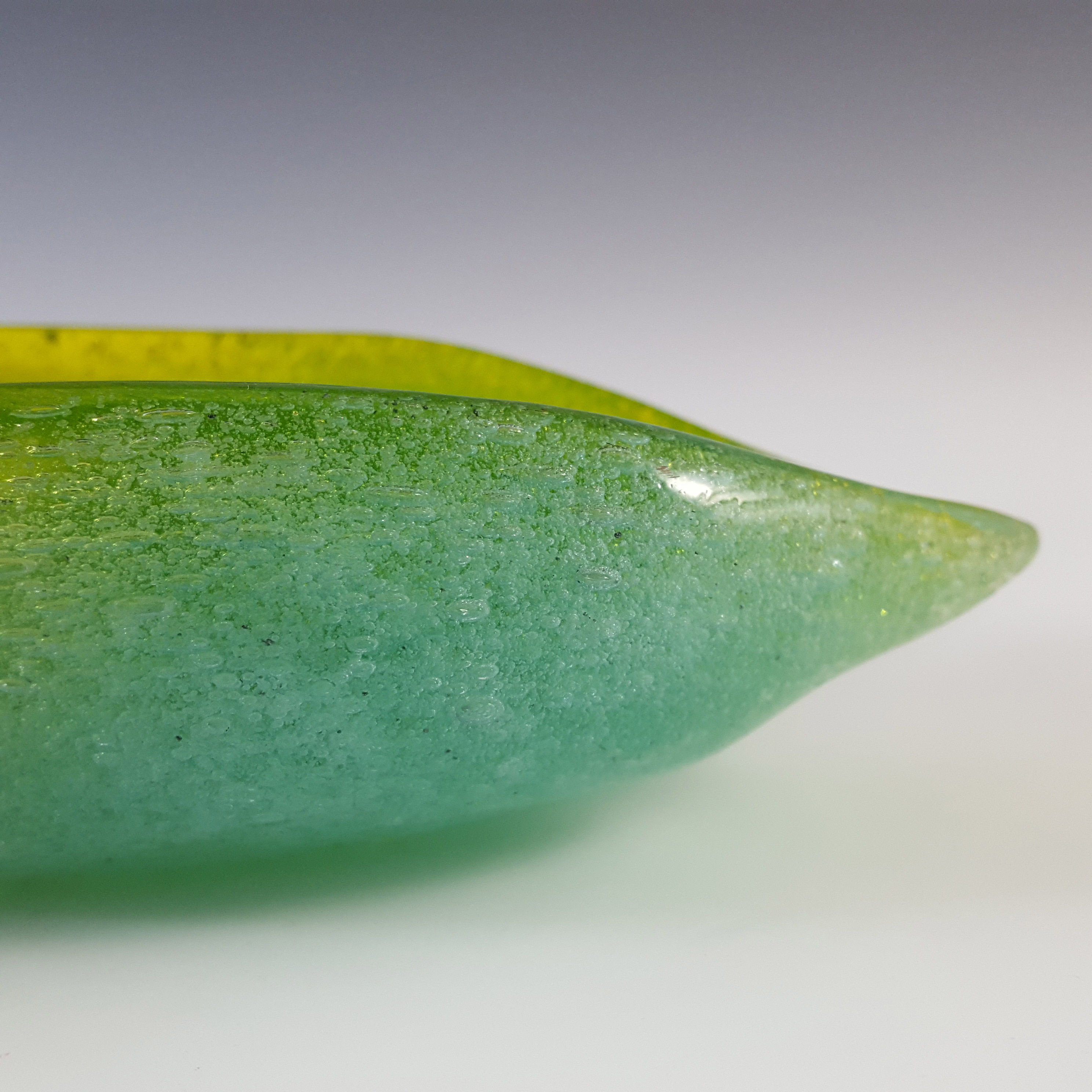 Murano / Venetian Bubbly Bollicine Green Glass Vintage Bowl - Click Image to Close