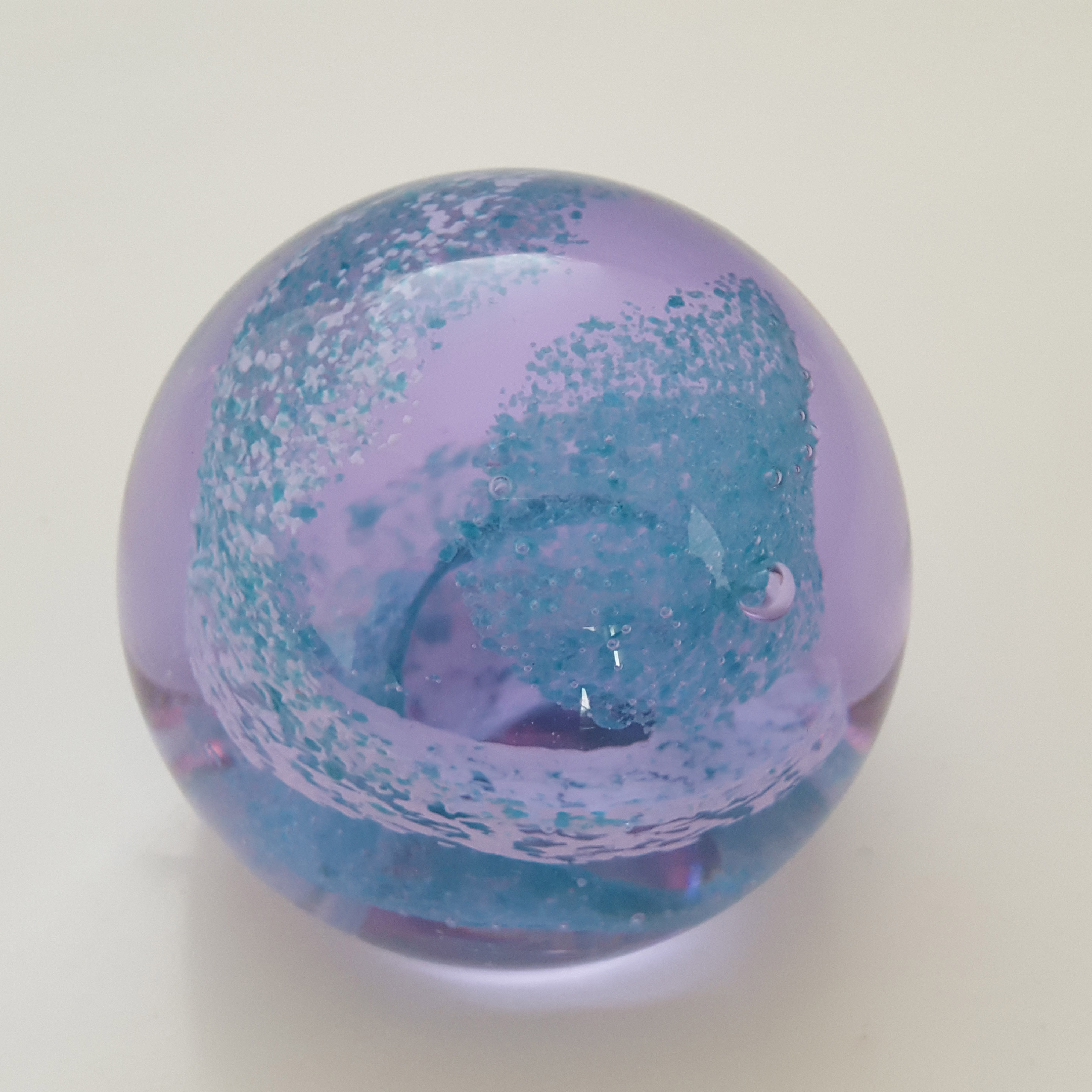 (image for) MARKED Caithness Blue & Lilac Glass "Pastel" Paperweight - Click Image to Close